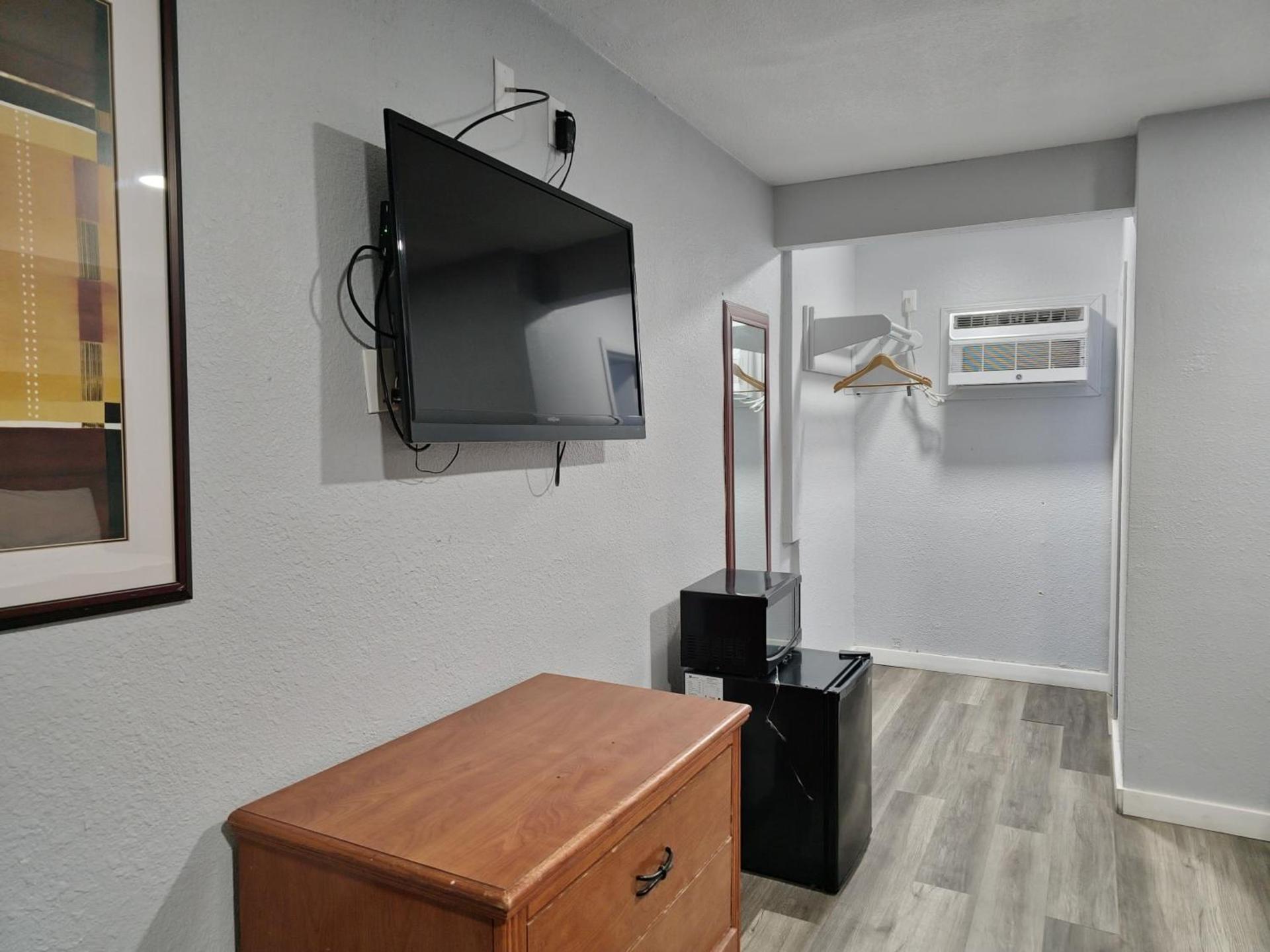 The L Motel Downtown/NAU Conference Center photo 17