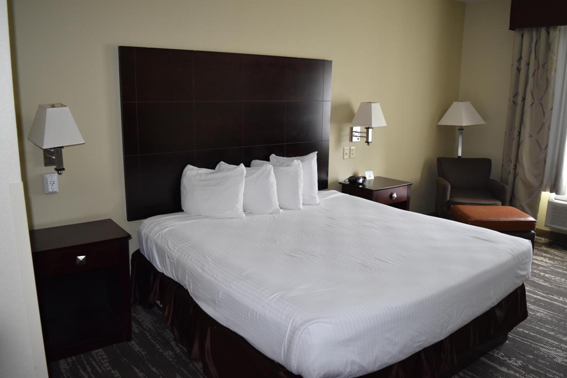 Best Western Oasis Inn photo 11