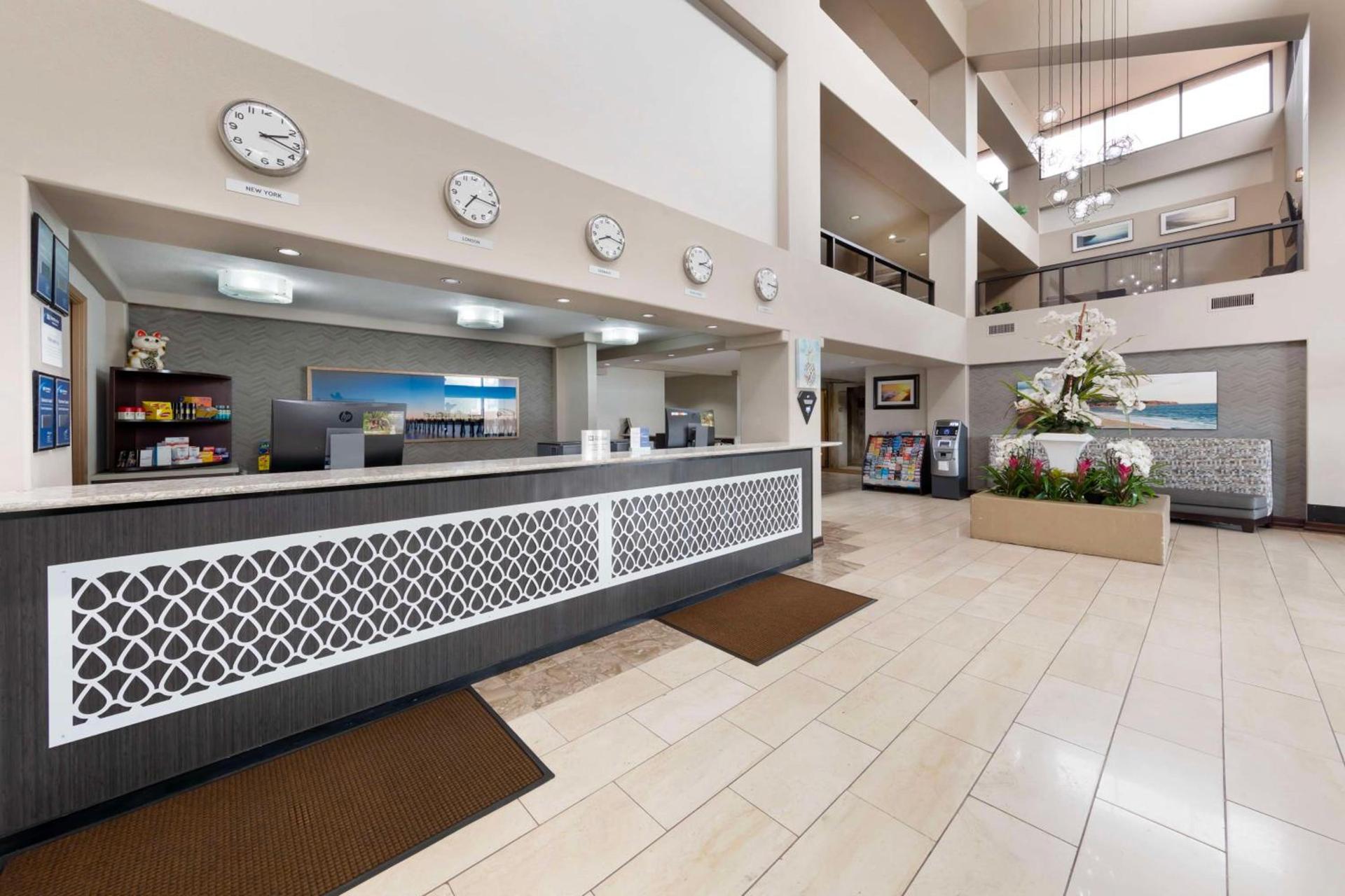 Best Western Plus Redondo Beach Inn photo 4