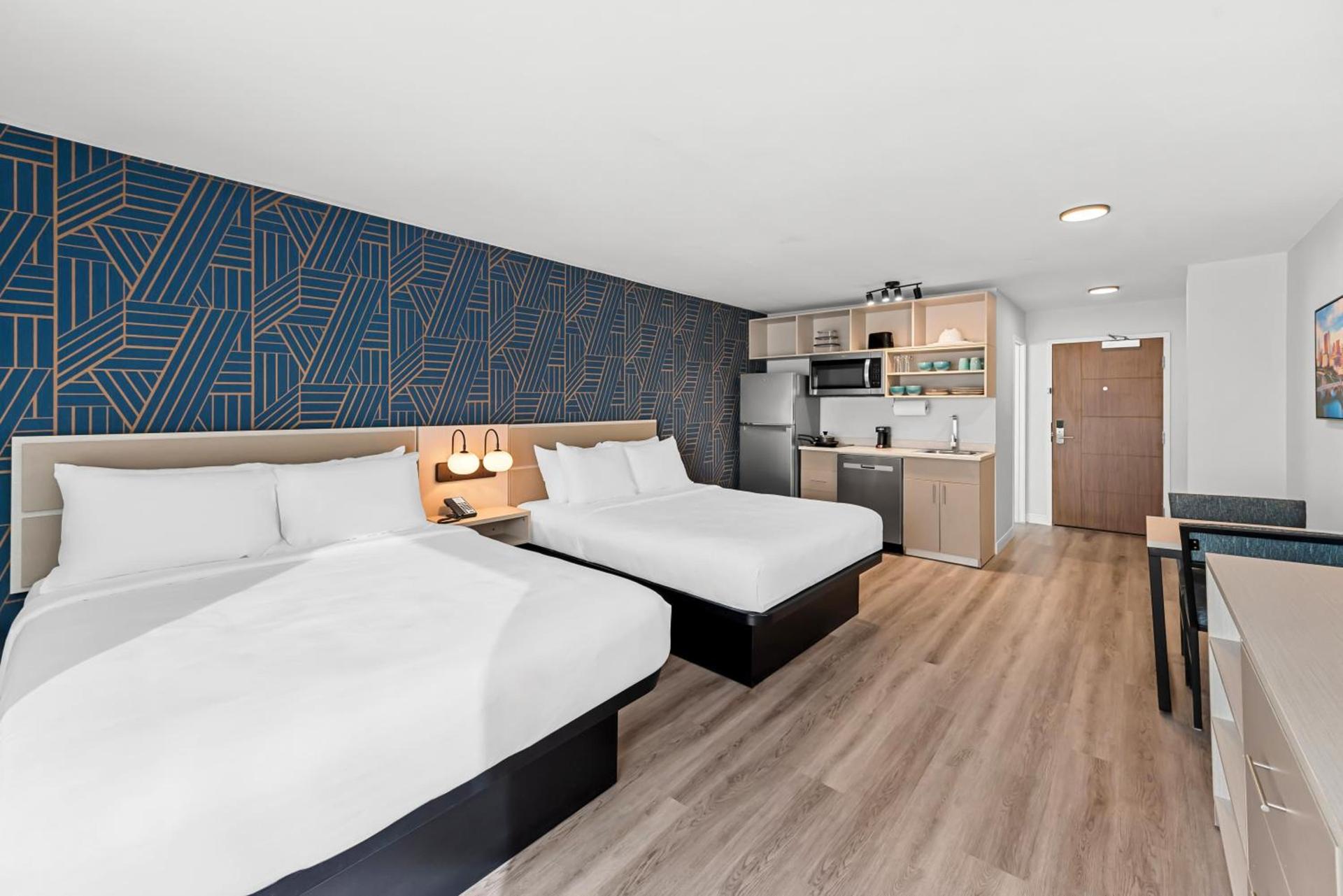 MainStay Suites Columbus North - Worthington photo 5