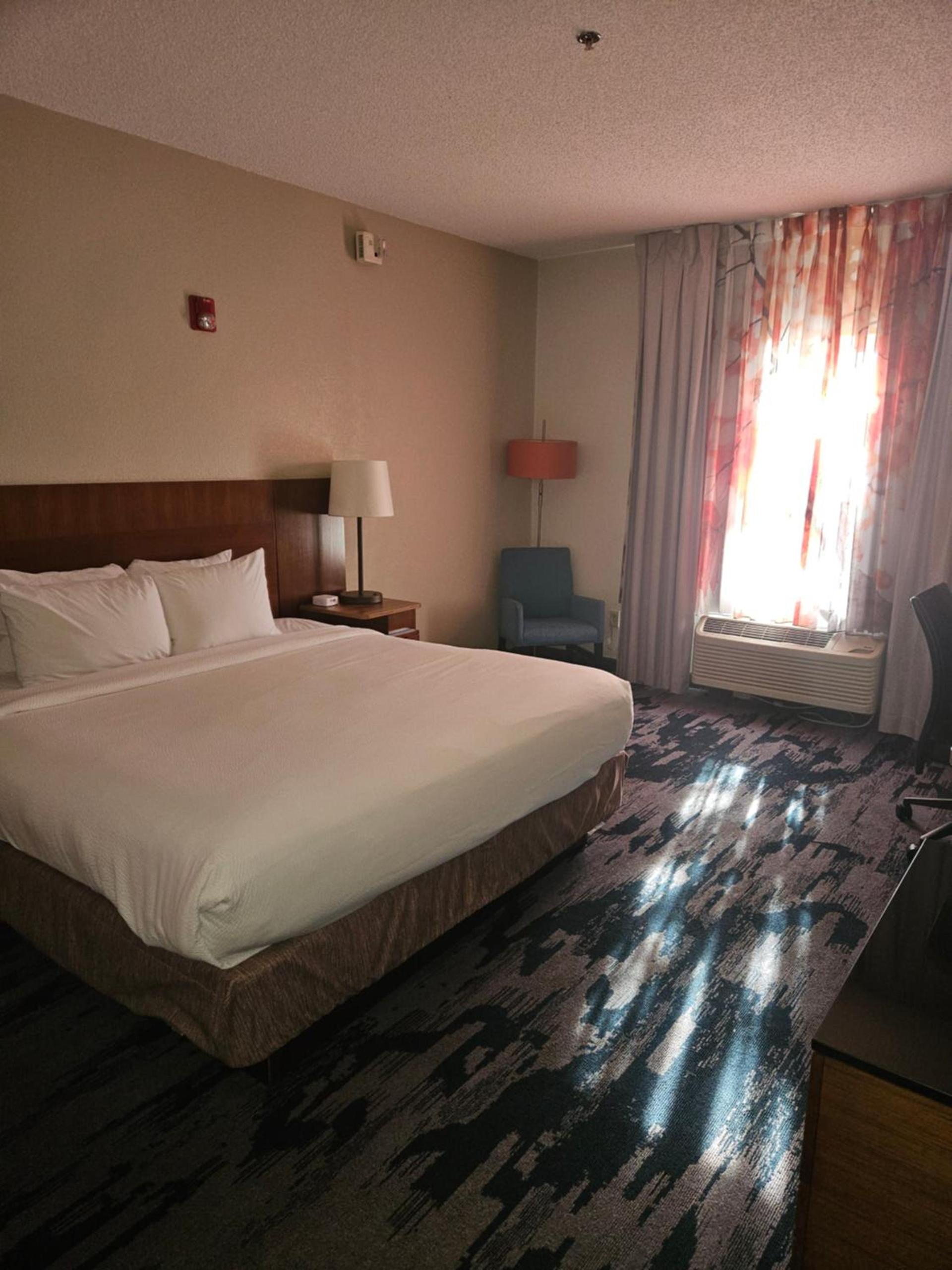 Fairfield Inn & Suites by Marriott Tulsa Central photo 4