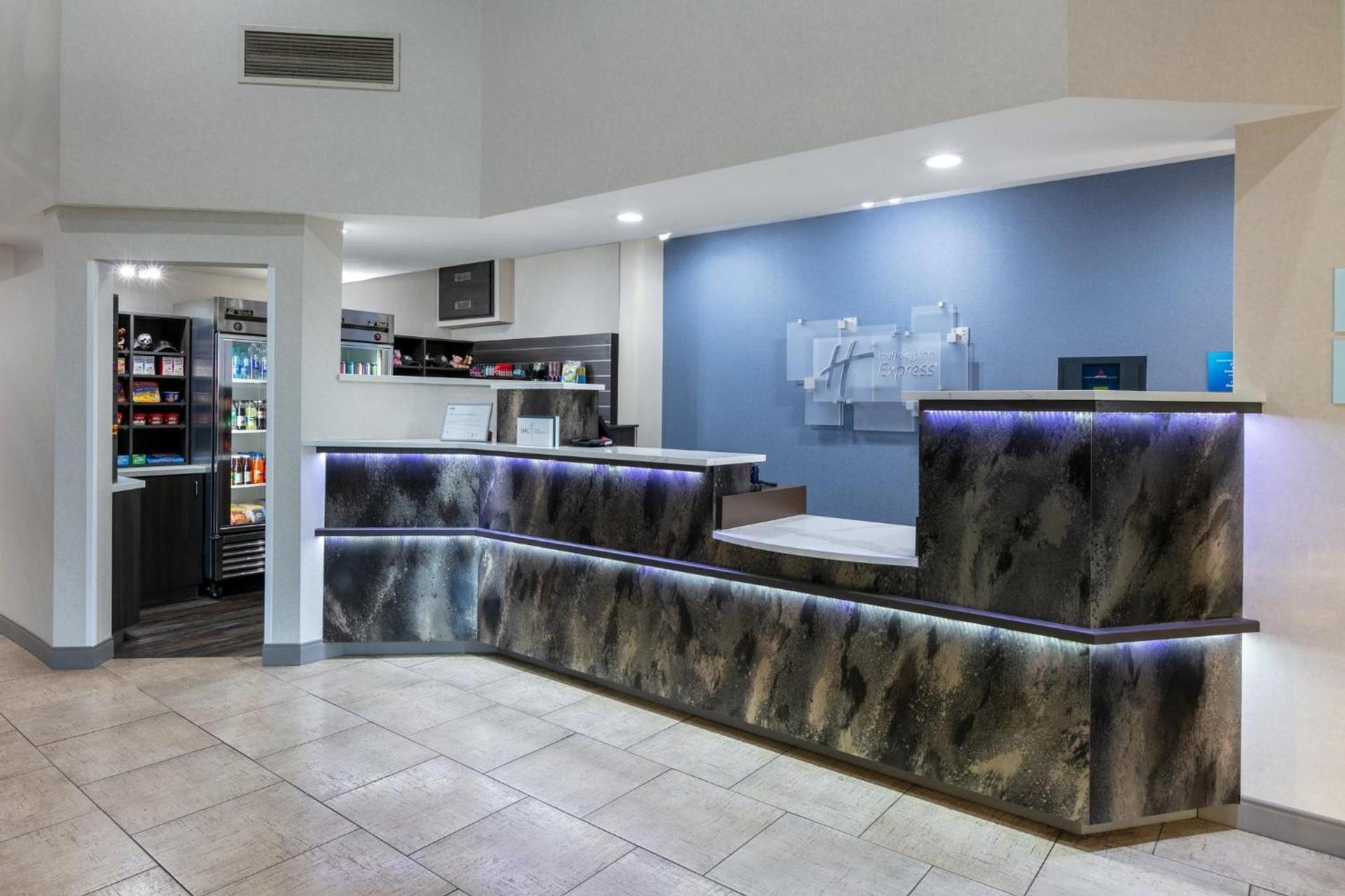 Holiday Inn Express Spokane-Valley by IHG photo 32