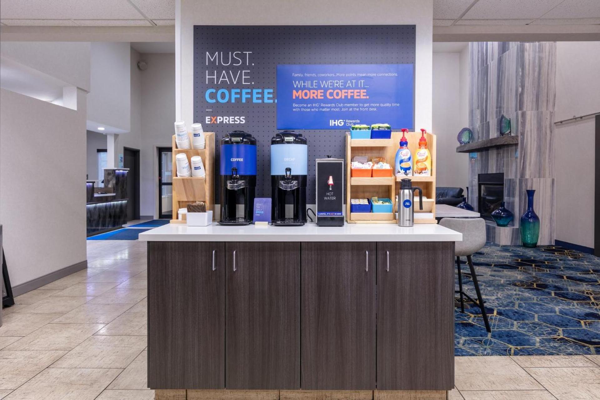 Holiday Inn Express Spokane-Valley by IHG photo 42