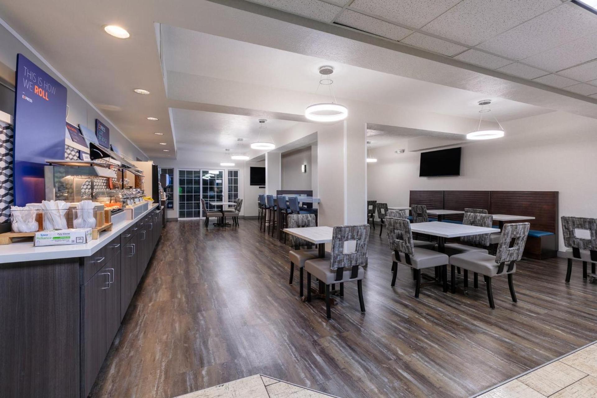 Holiday Inn Express Spokane-Valley by IHG photo 47