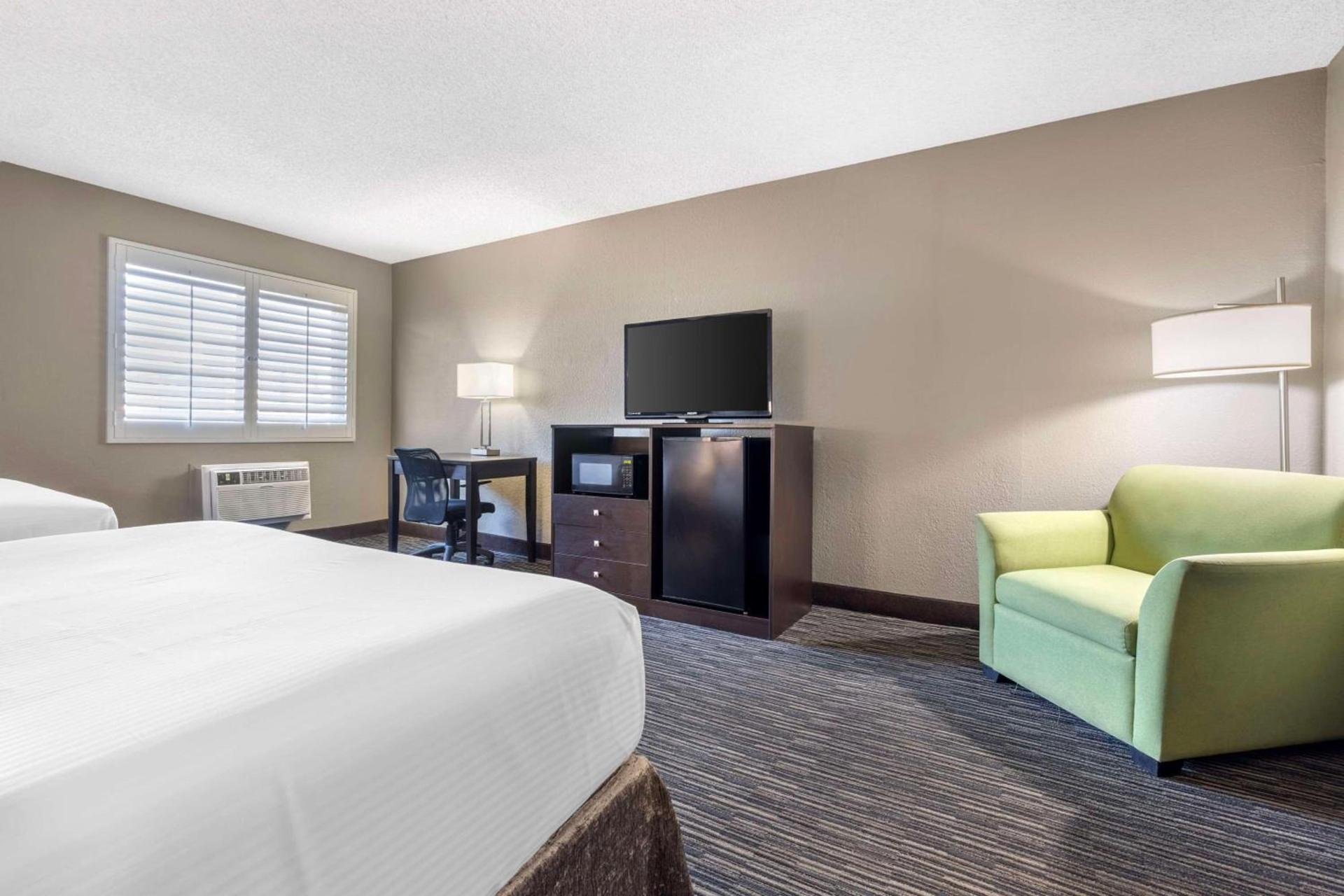 Best Western McCarran Inn photo 5