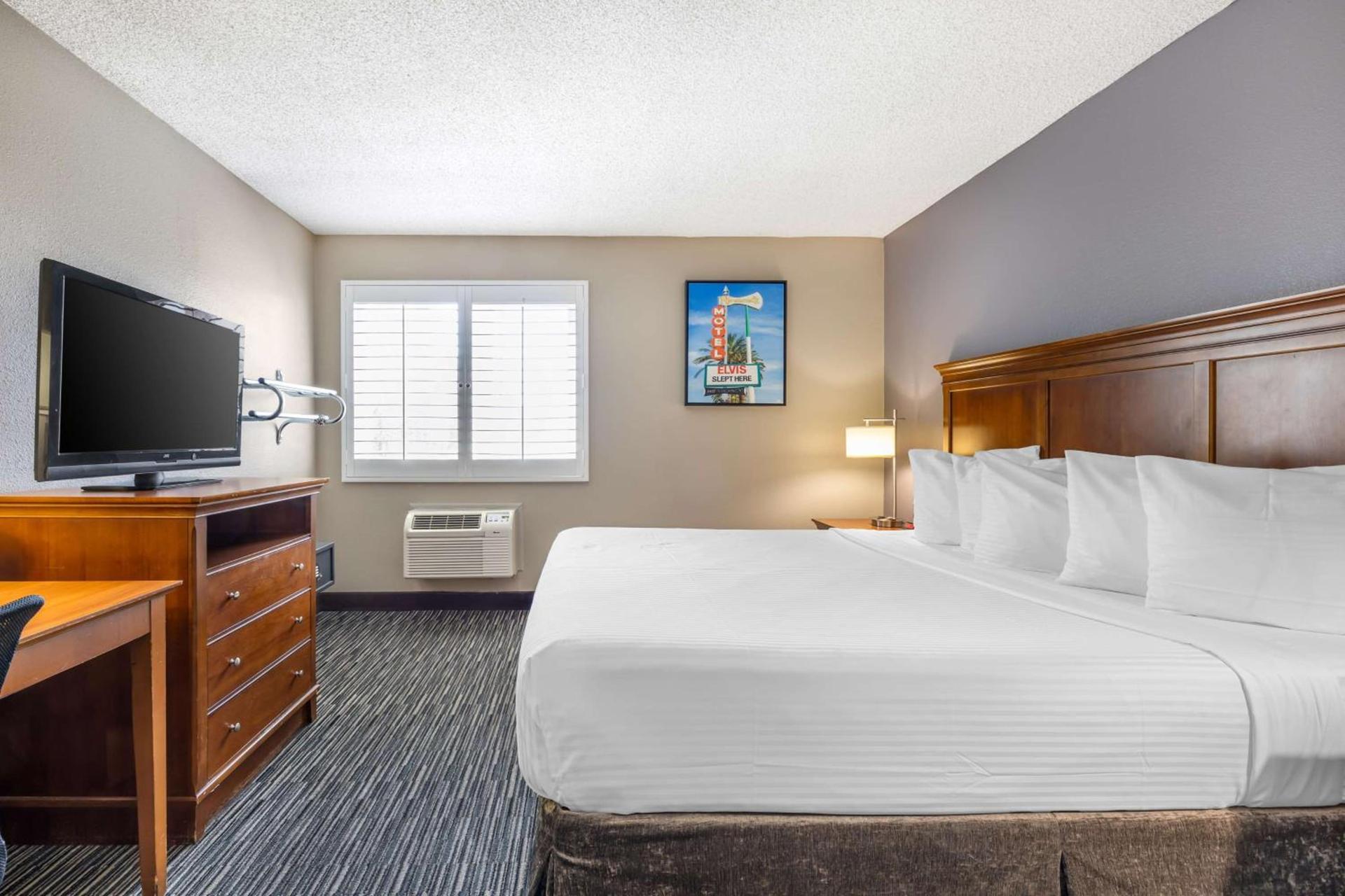 Best Western McCarran Inn photo 8