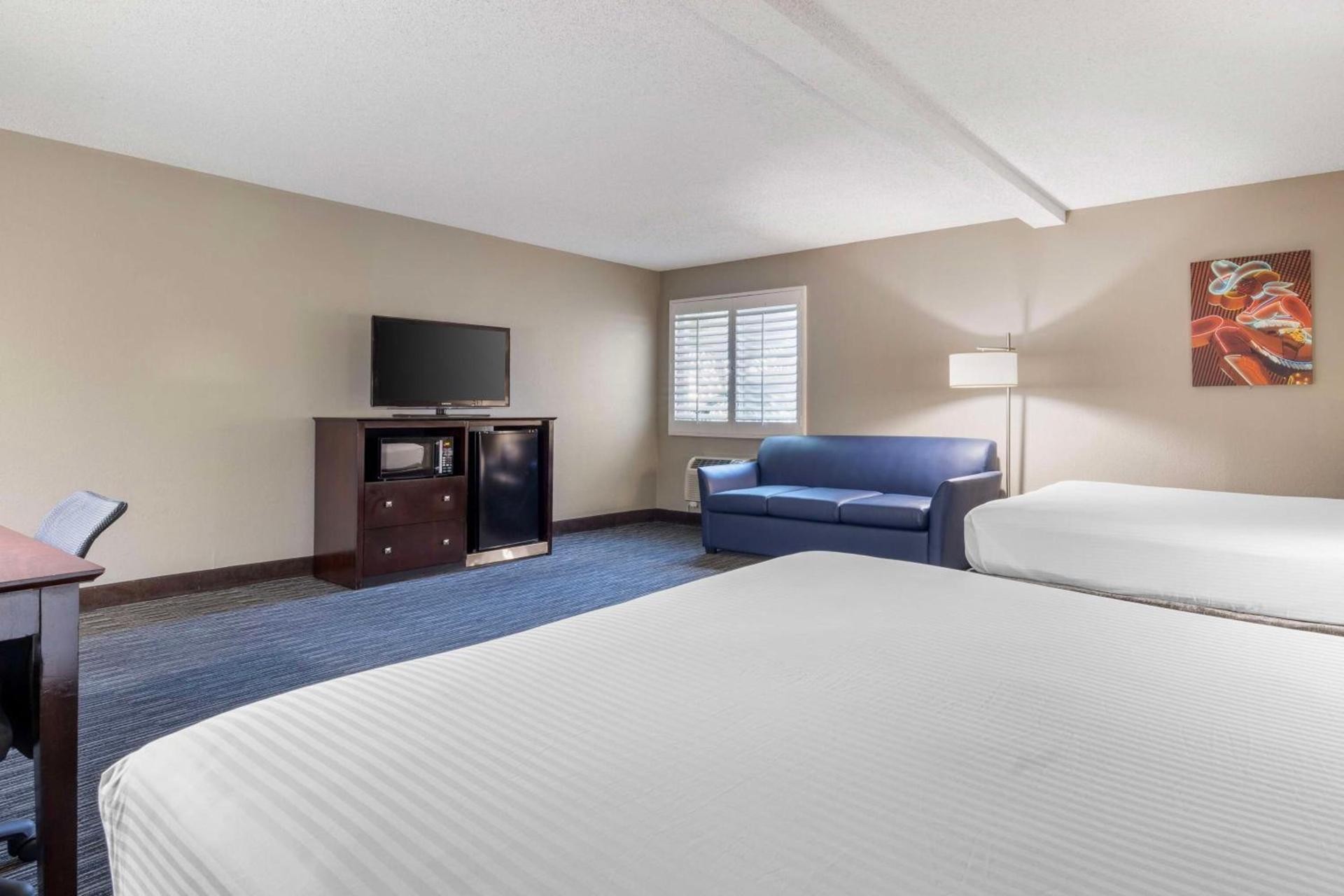 Best Western McCarran Inn photo 28