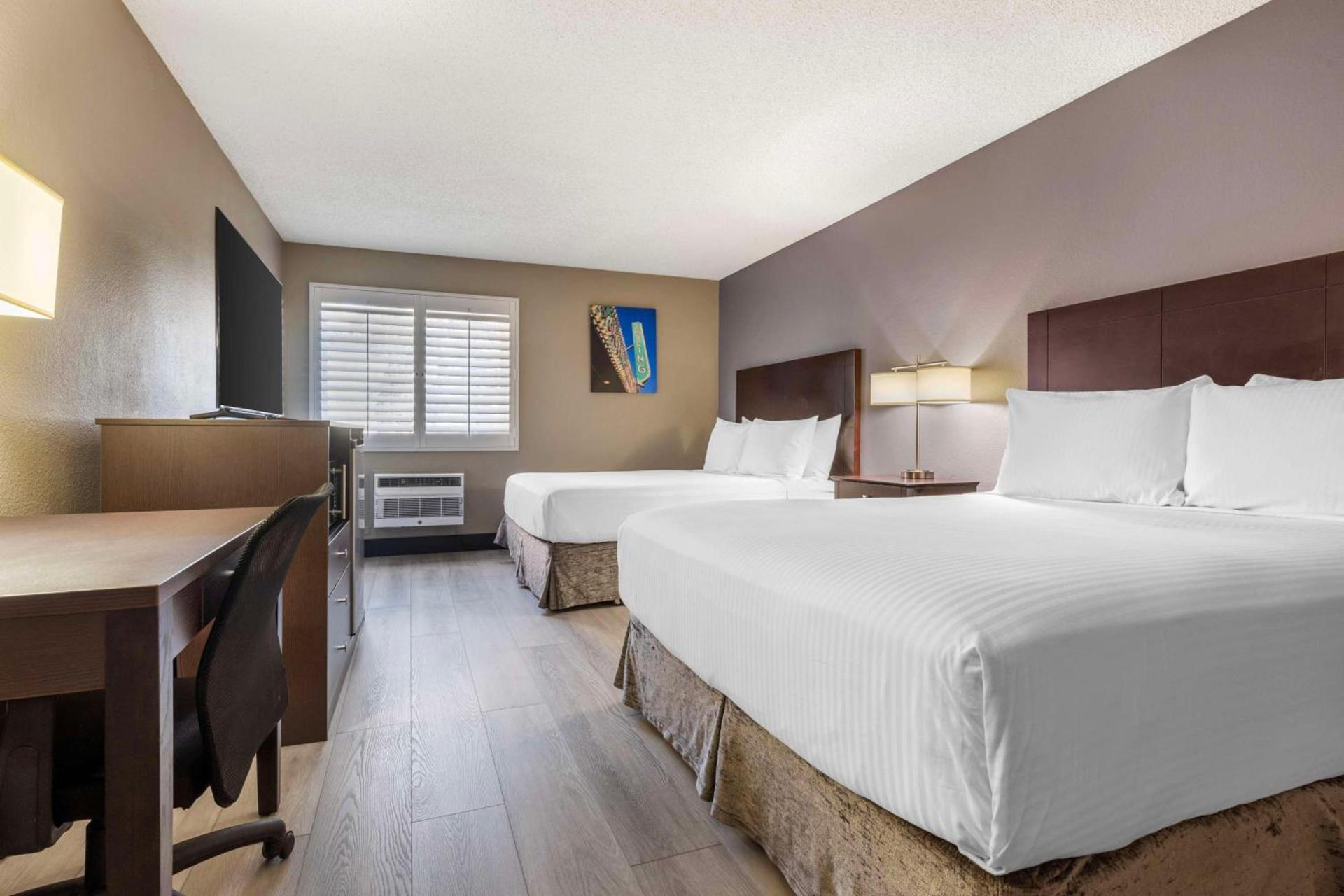 Best Western McCarran Inn photo 30