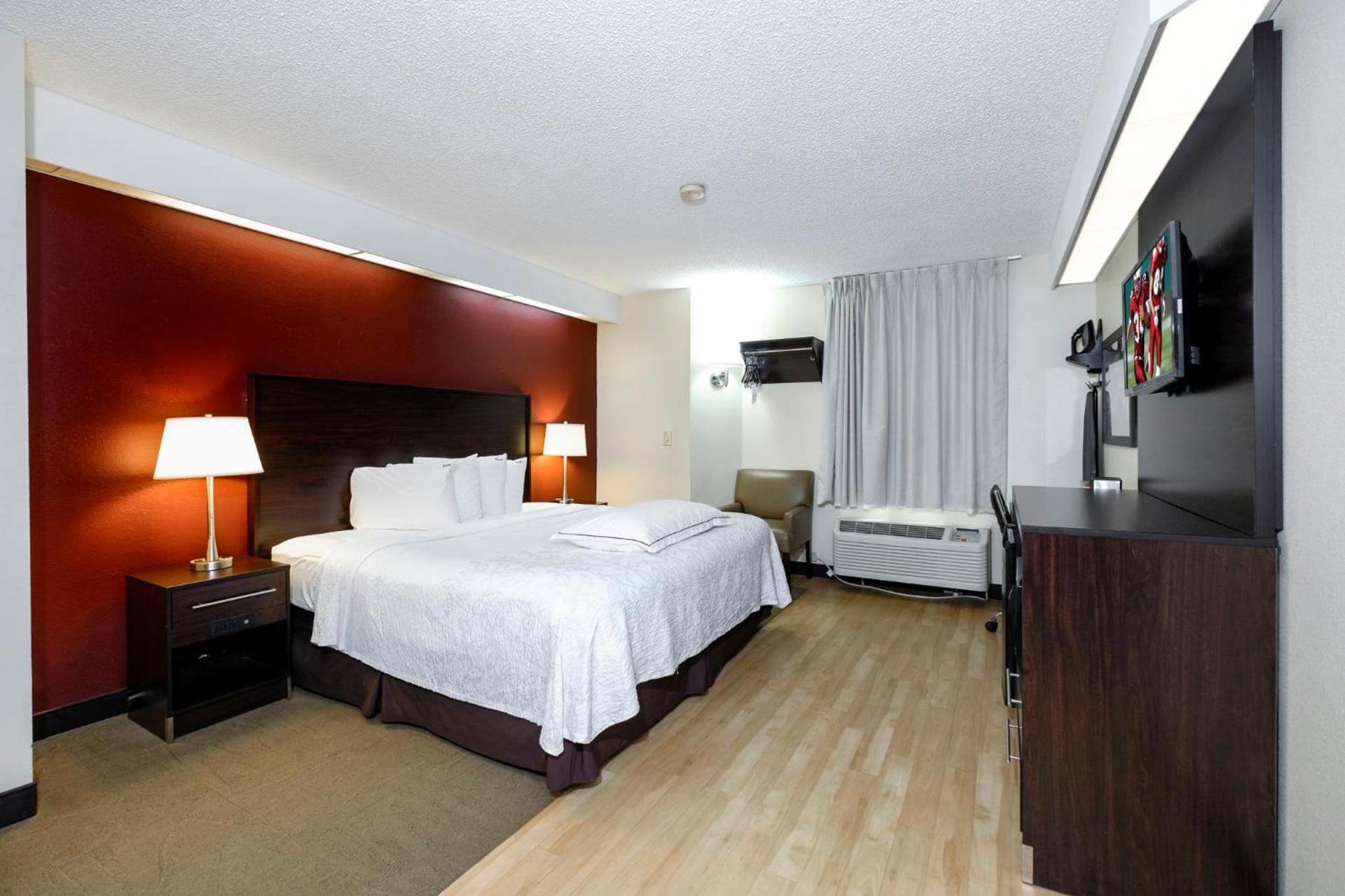 Red Roof Inn PLUS+ Palm Coast photo 22