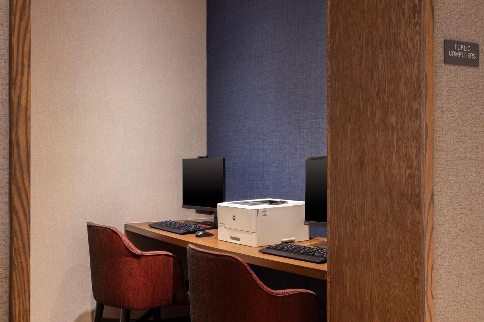 Hyatt Place Chantilly Dulles Airport South photo 9