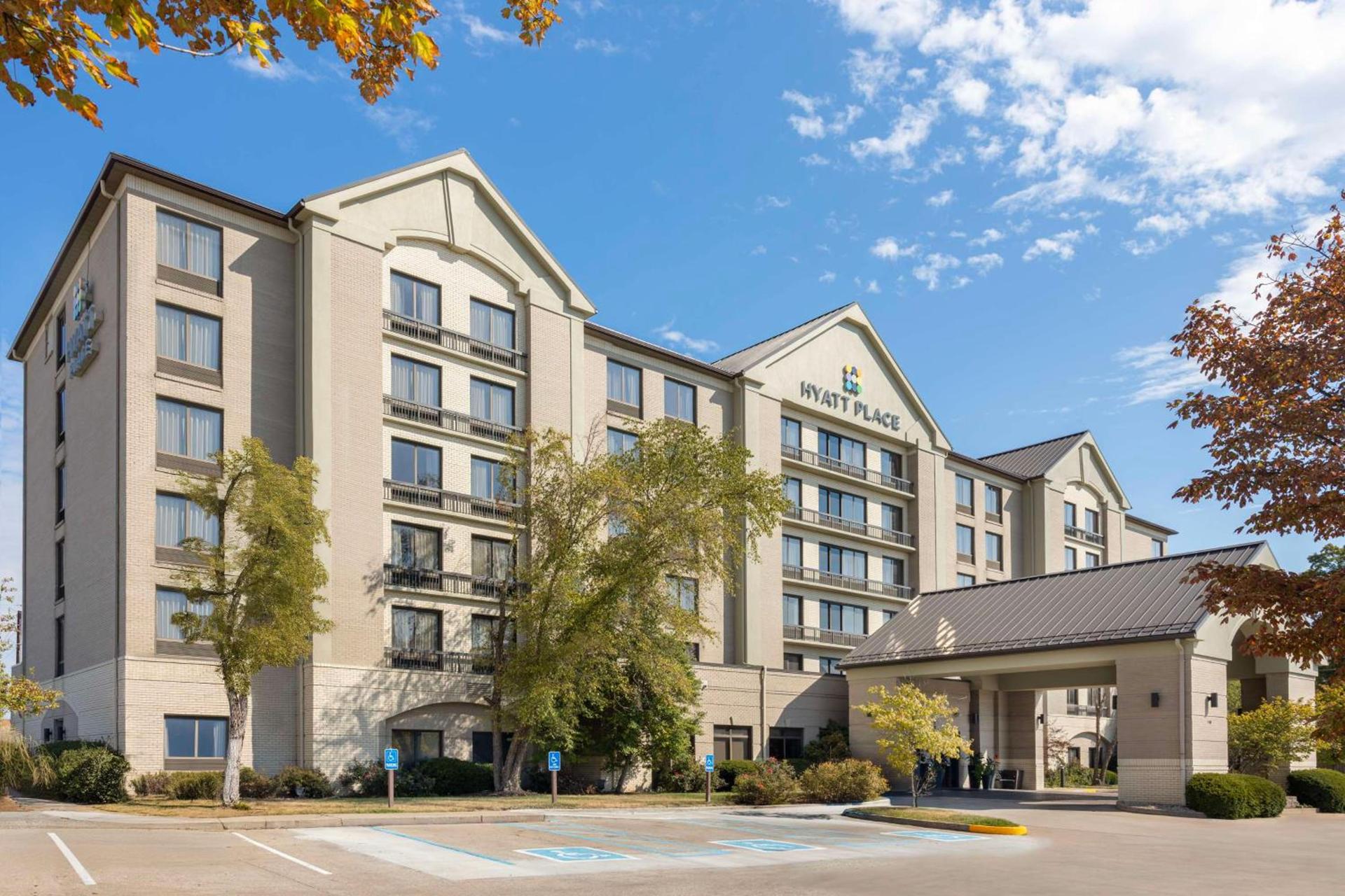 Hyatt Place Indianapolis Airport photo 1