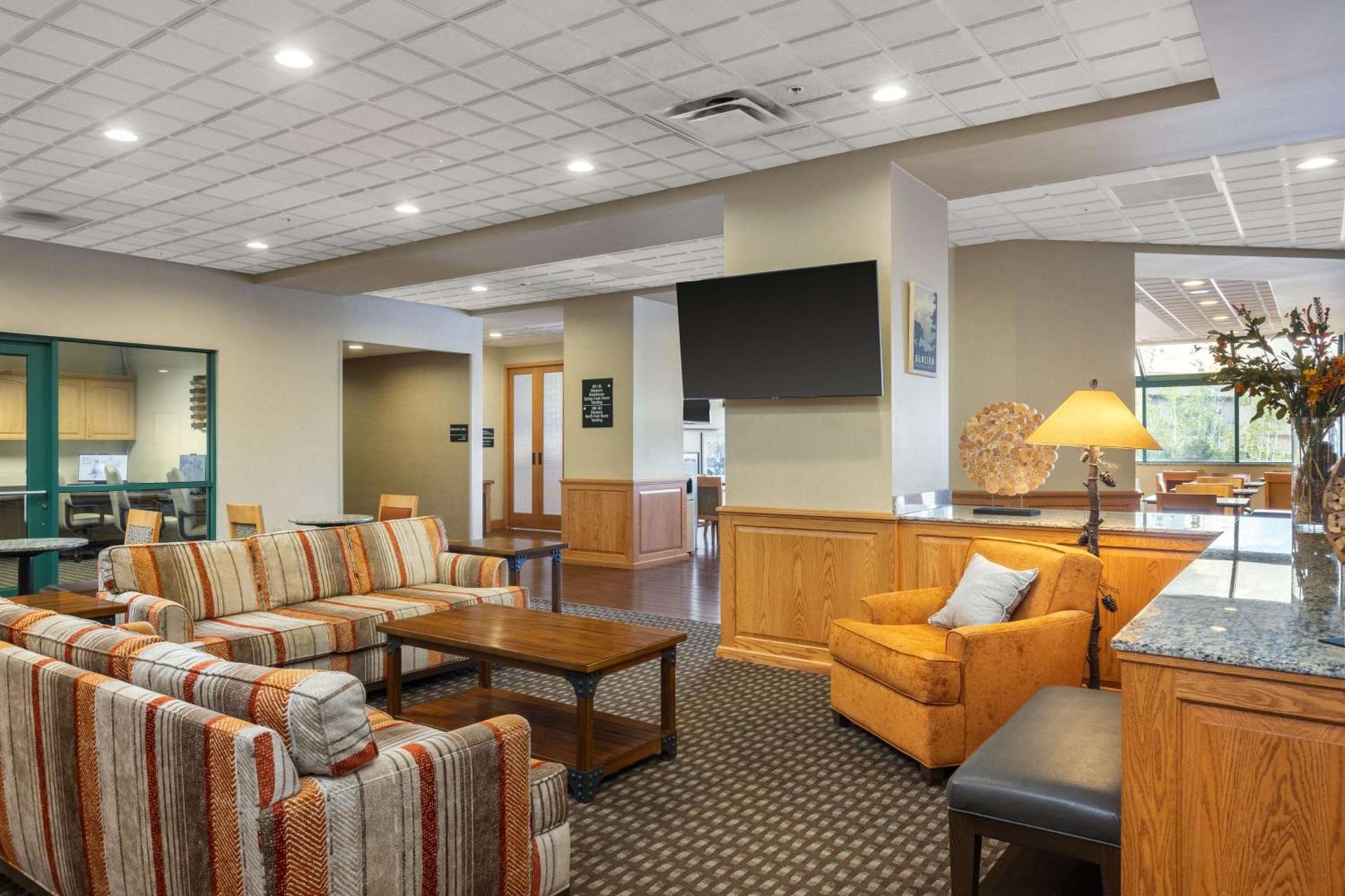 Hampton Inn Kalispell photo 7