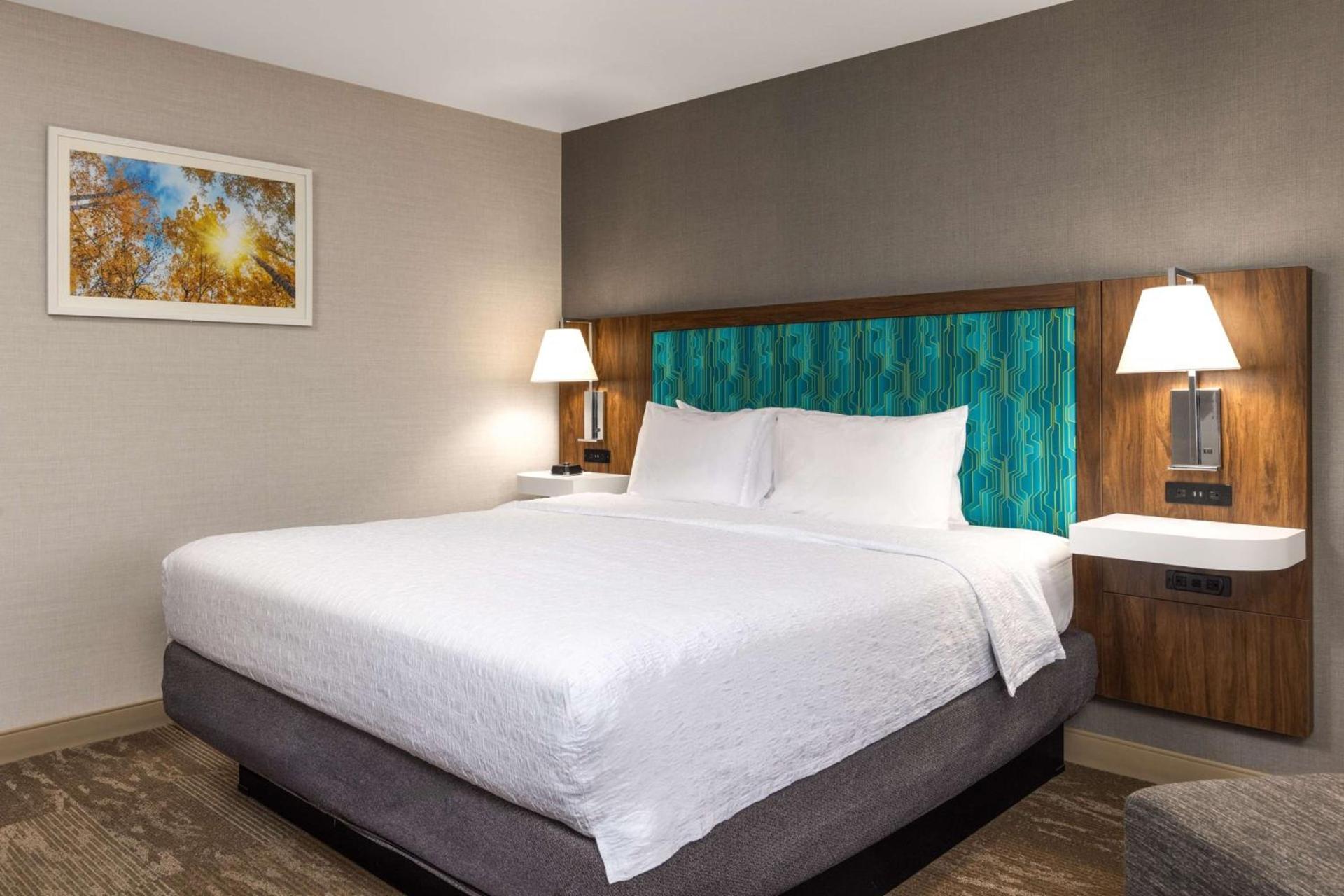 Hampton Inn Kalispell photo 28
