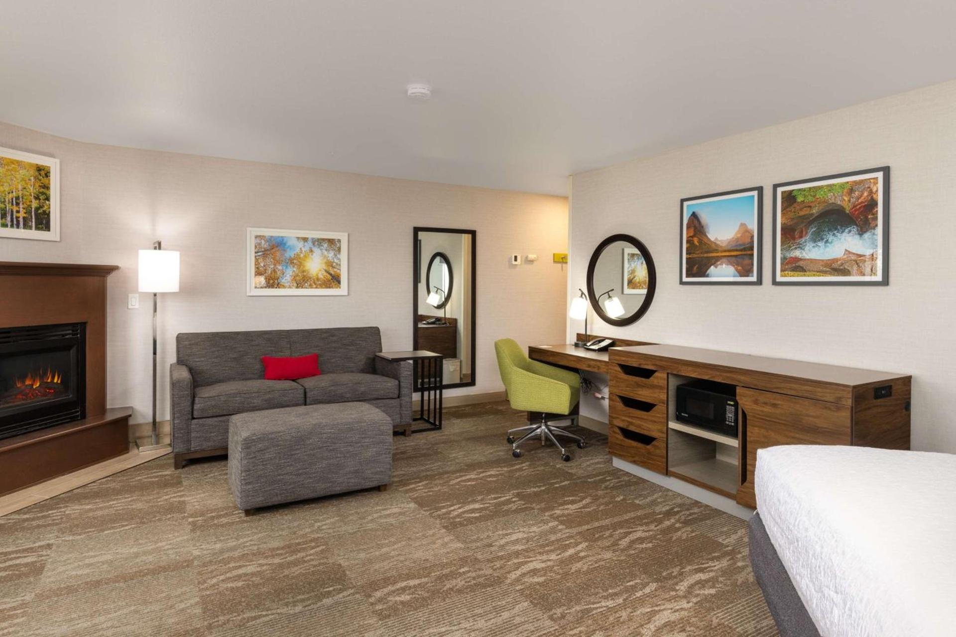 Hampton Inn Kalispell photo 37
