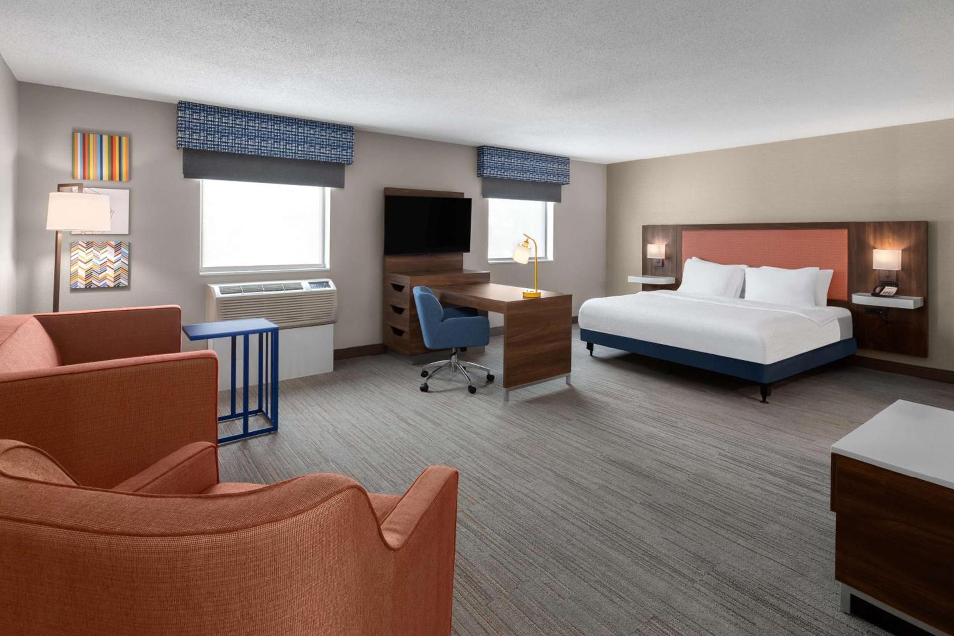 Hampton Inn & Suites Saginaw photo 22