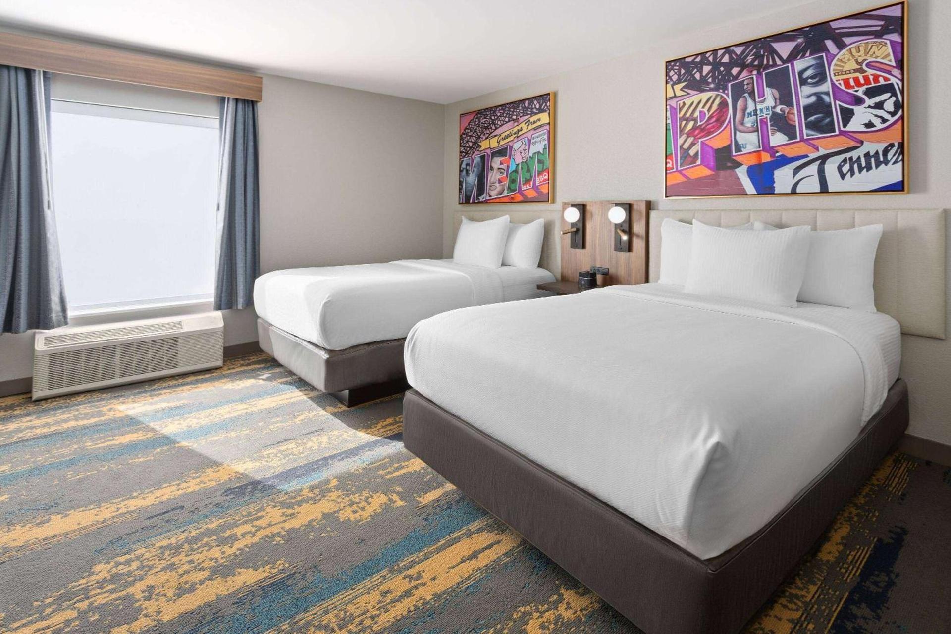 La Quinta Inn & Suites by Wyndham Memphis I-240 photo 30