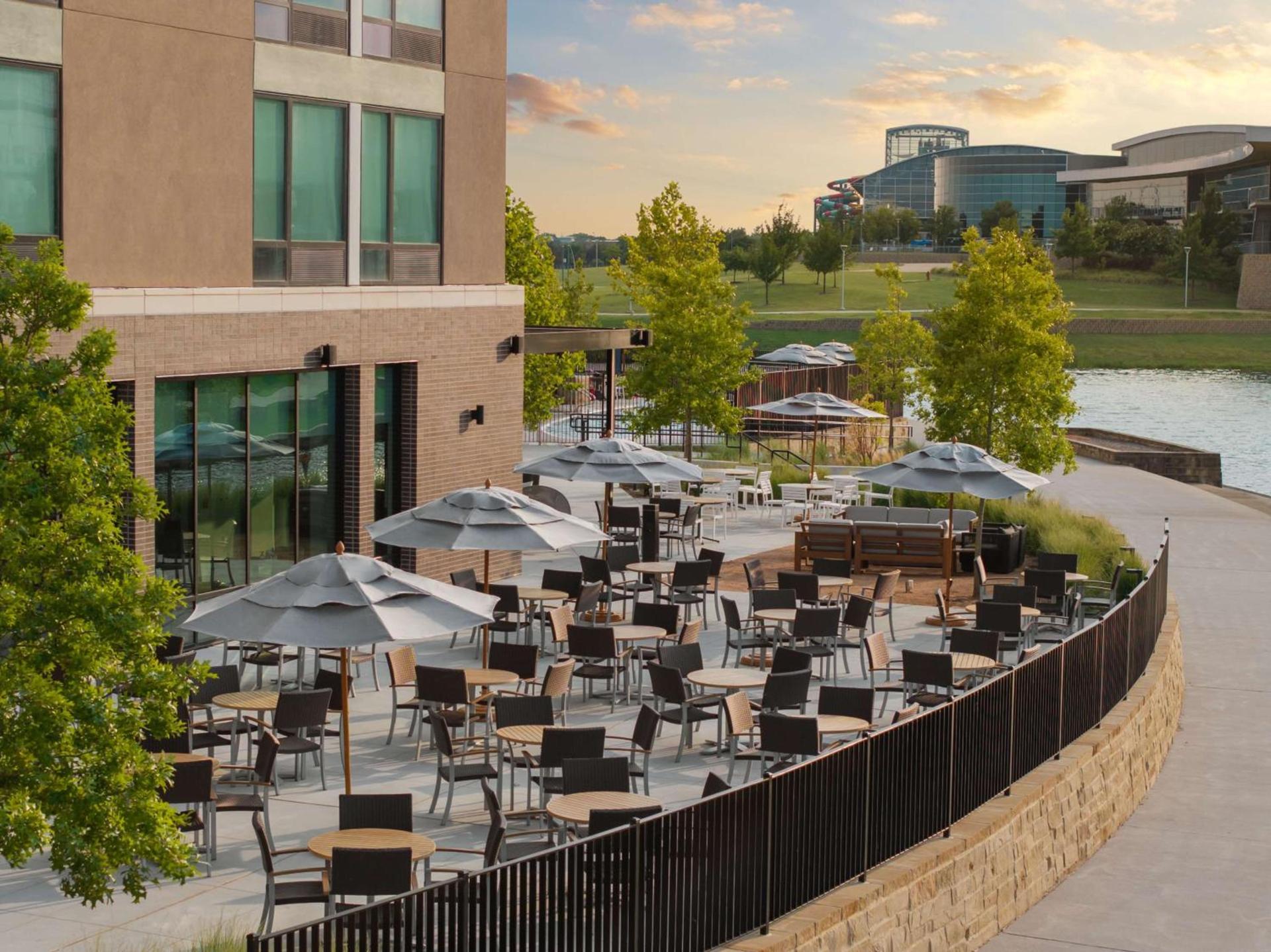 Homewood Suites By Hilton Grand Prairie At EpicCentral photo 4