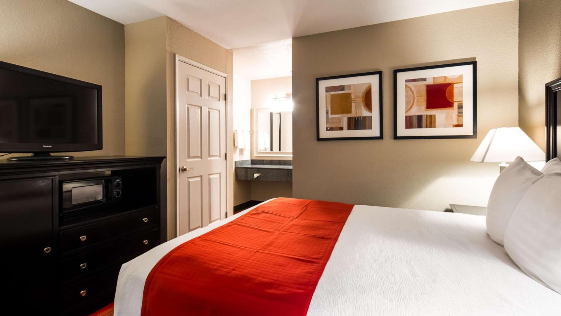 Best Western Willows Inn photo 13