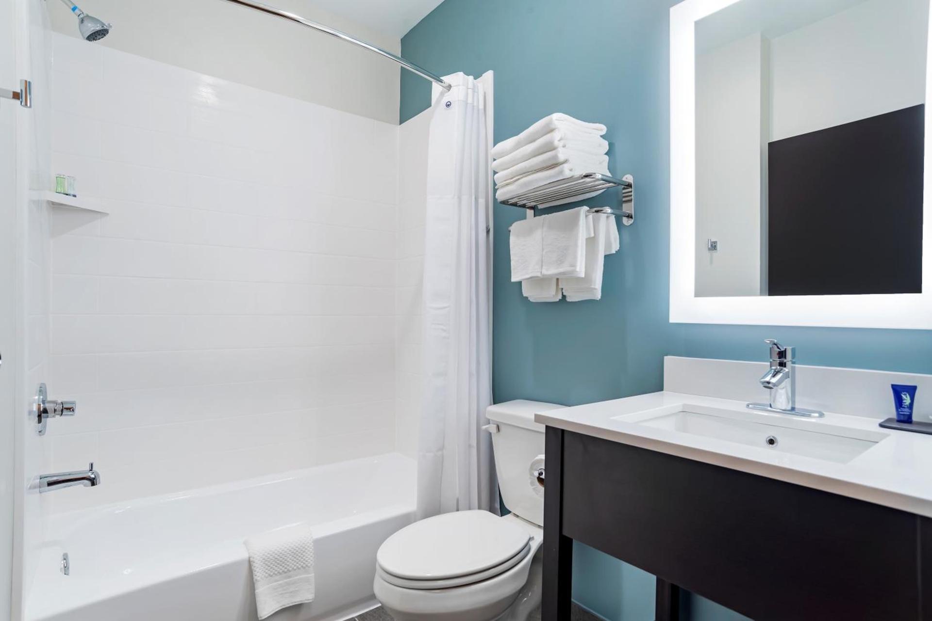 Sleep Inn & Suites Fort Walton Beach - Destin West photo 31