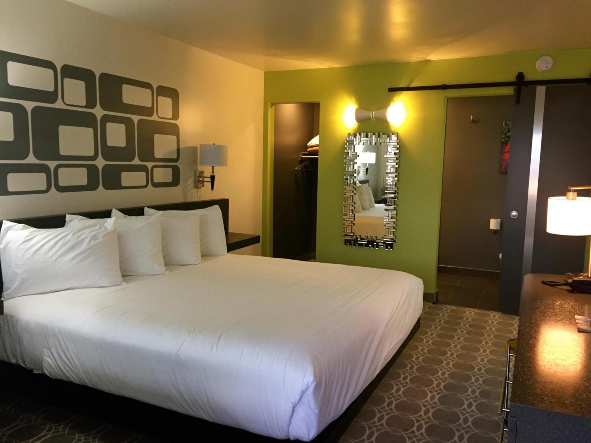 University Inn ASU/Tempe photo 27