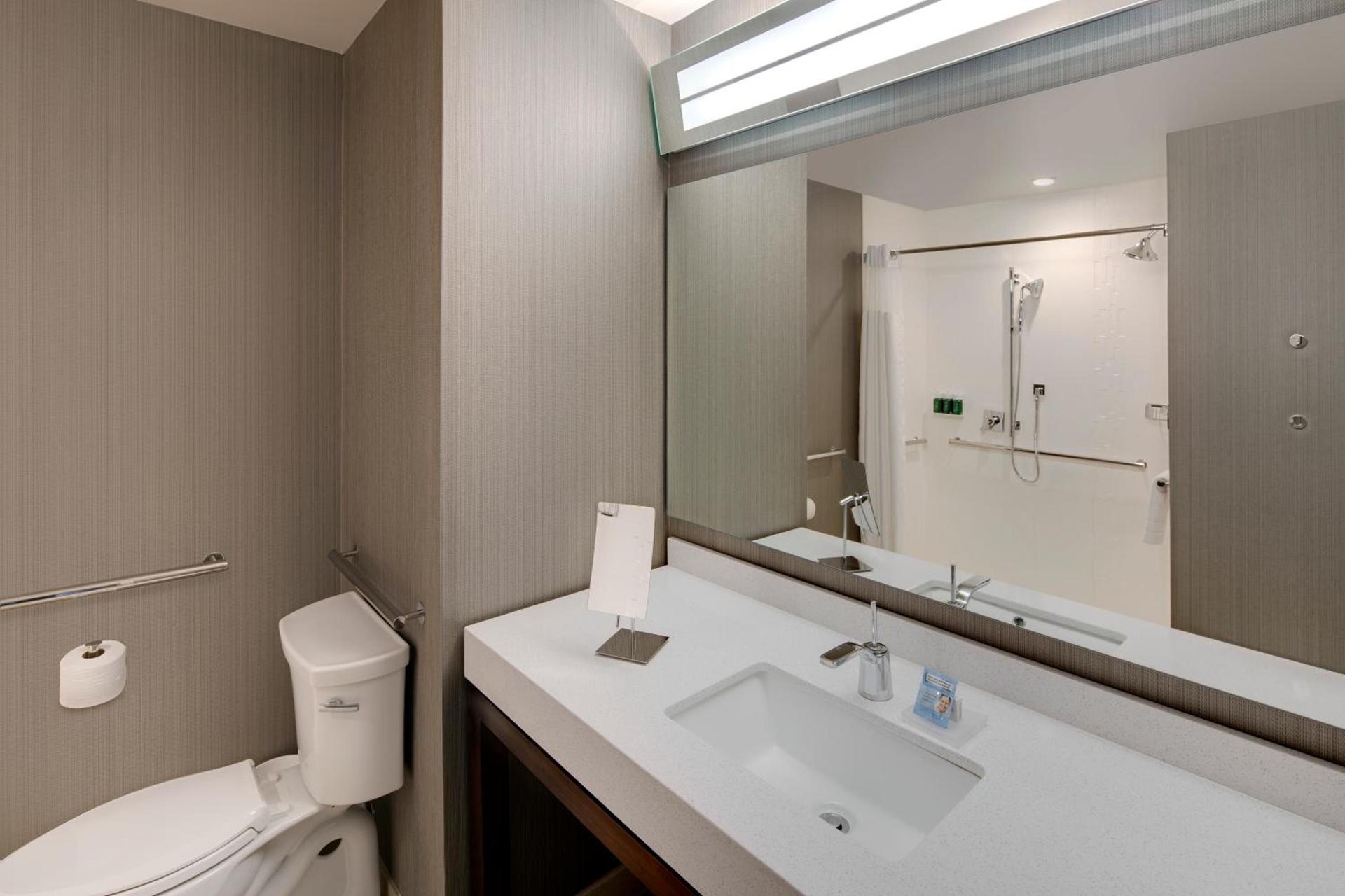 Courtyard by Marriott Atlanta Vinings/Galleria photo 13