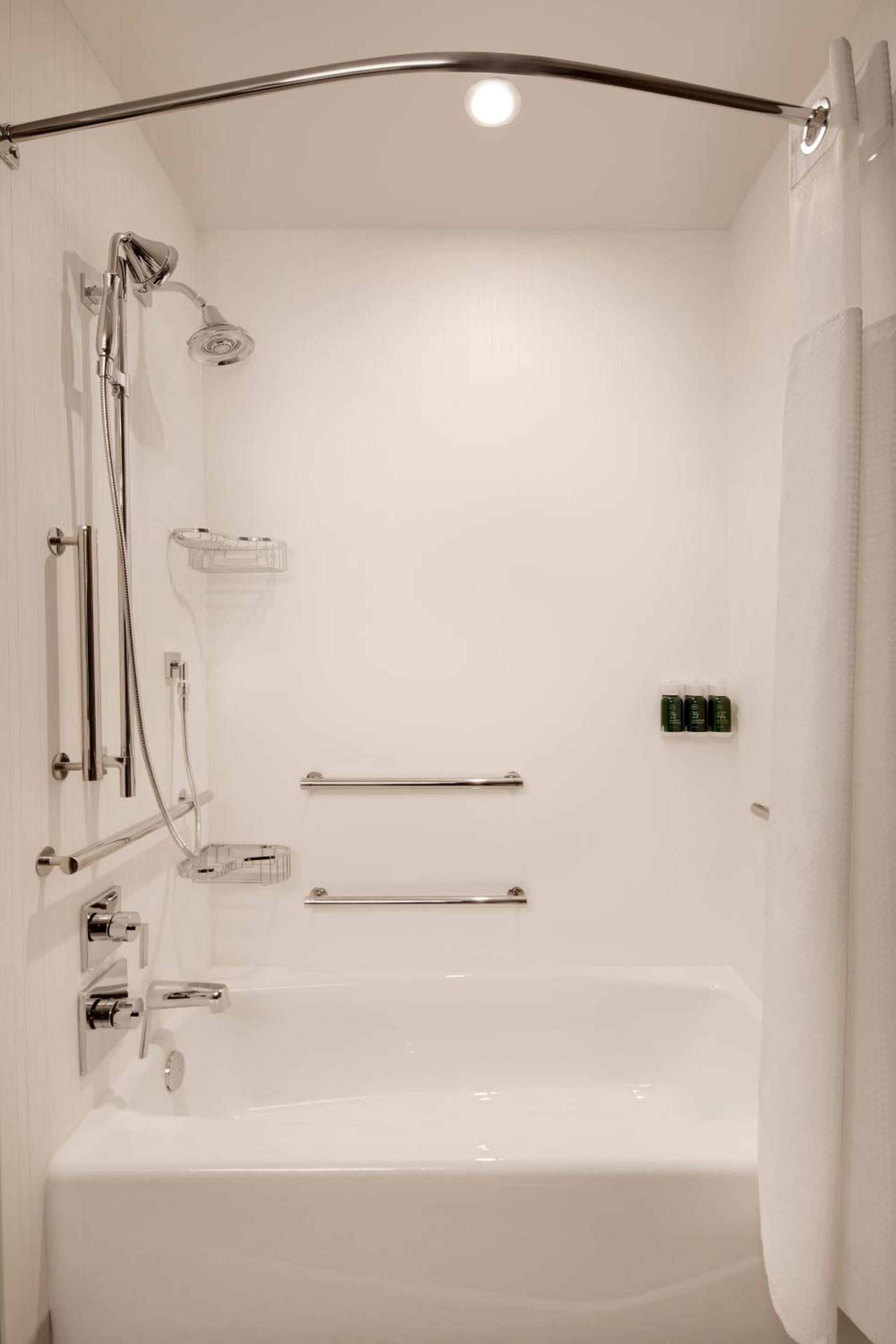 Courtyard by Marriott Atlanta Vinings/Galleria photo 16
