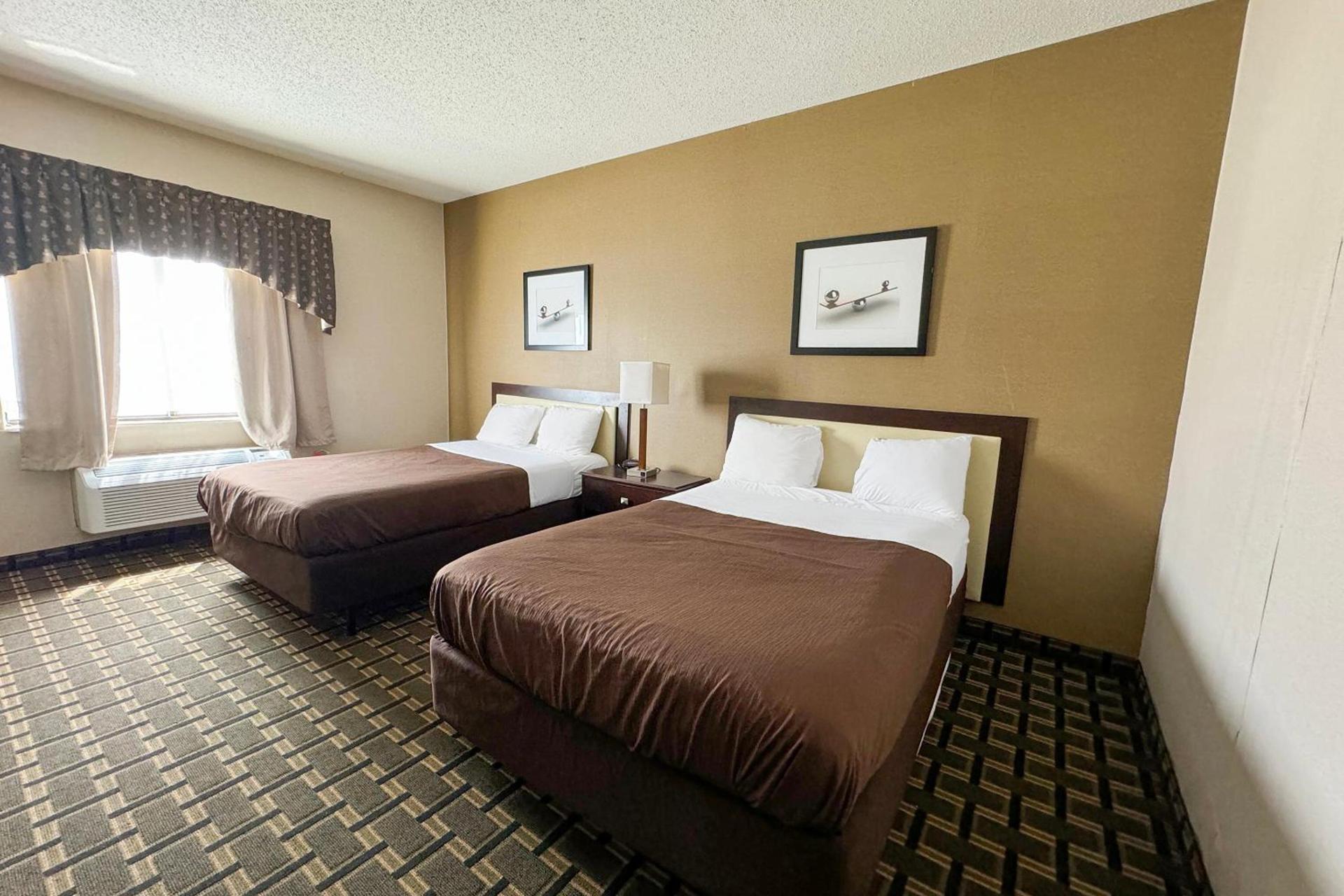 FairBridge Inn & Suites Batavia-Darien Amusement Park photo 23