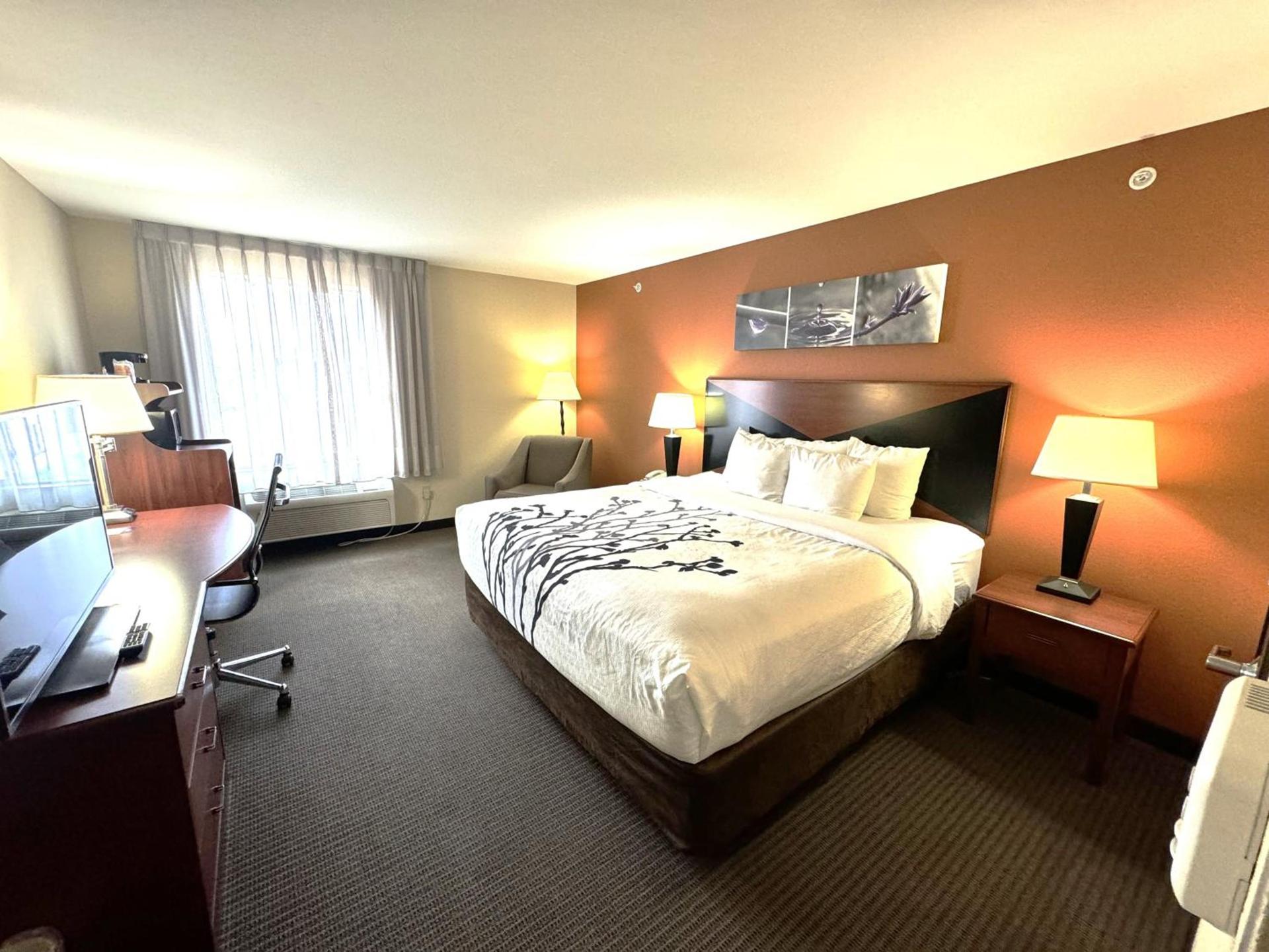 Sleep Inn & Suites Madison - Monona photo 46