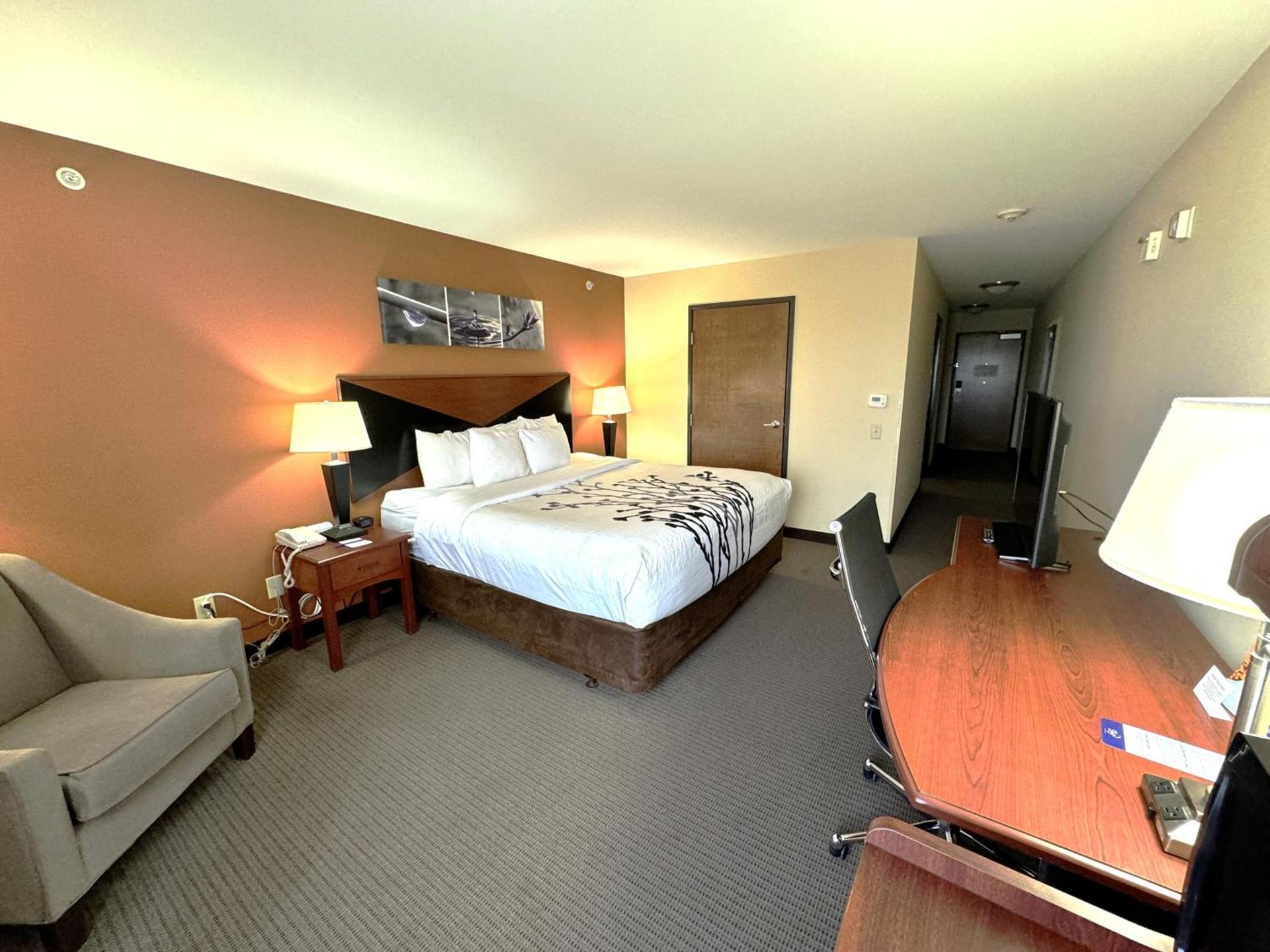 Sleep Inn & Suites Madison - Monona photo 47