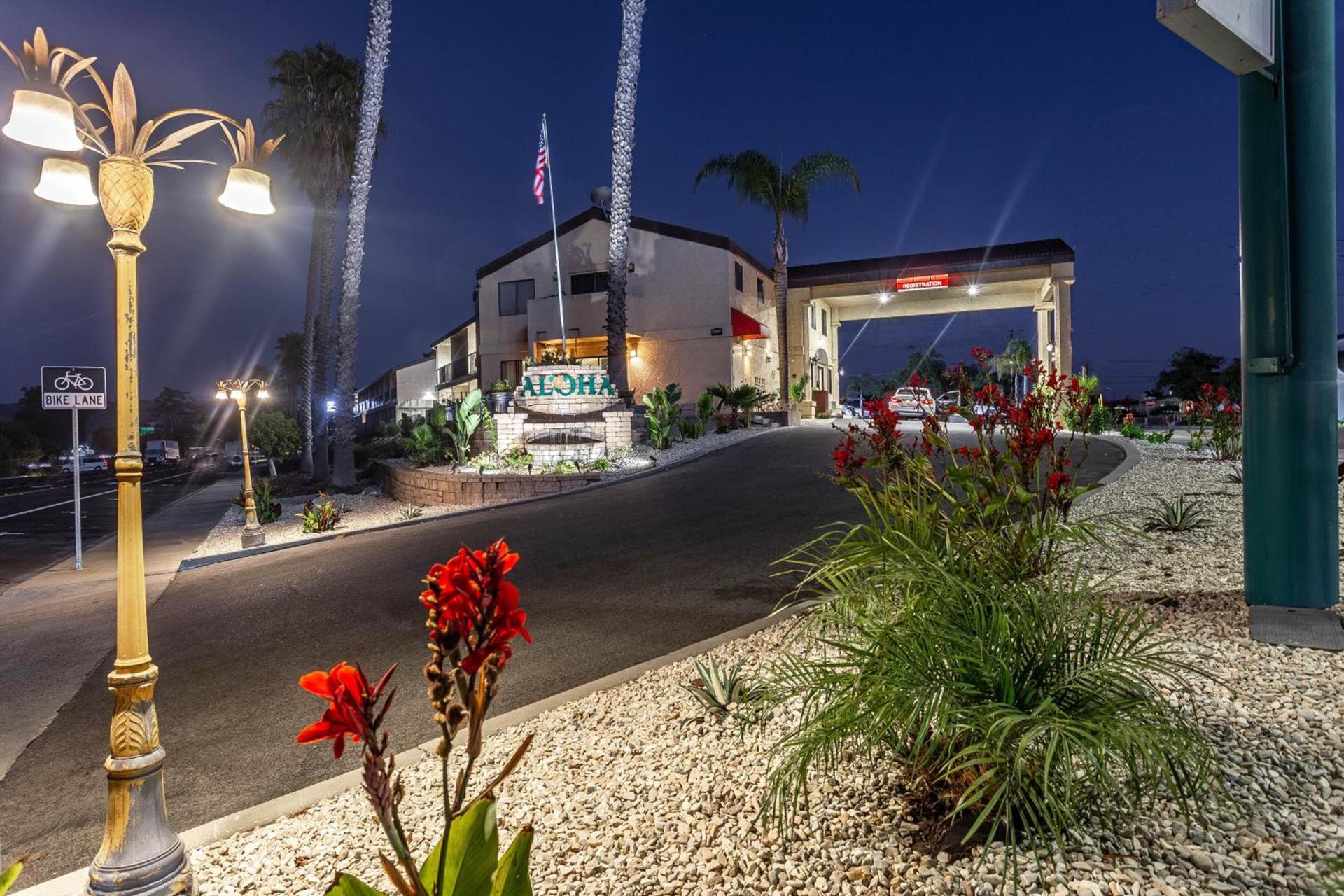 Aloha Inn photo 2
