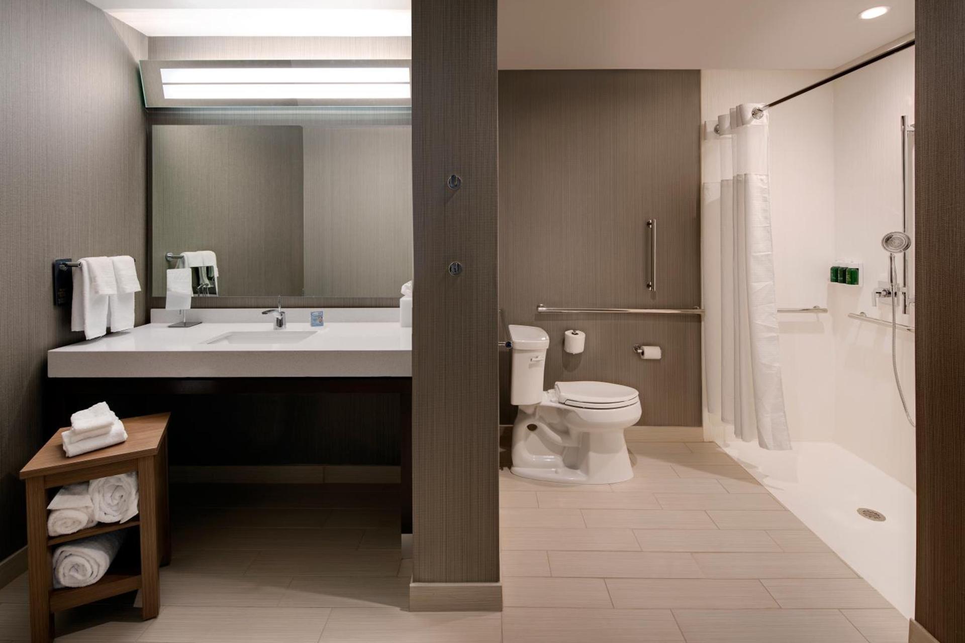 Courtyard by Marriott Atlanta Vinings/Galleria photo 25