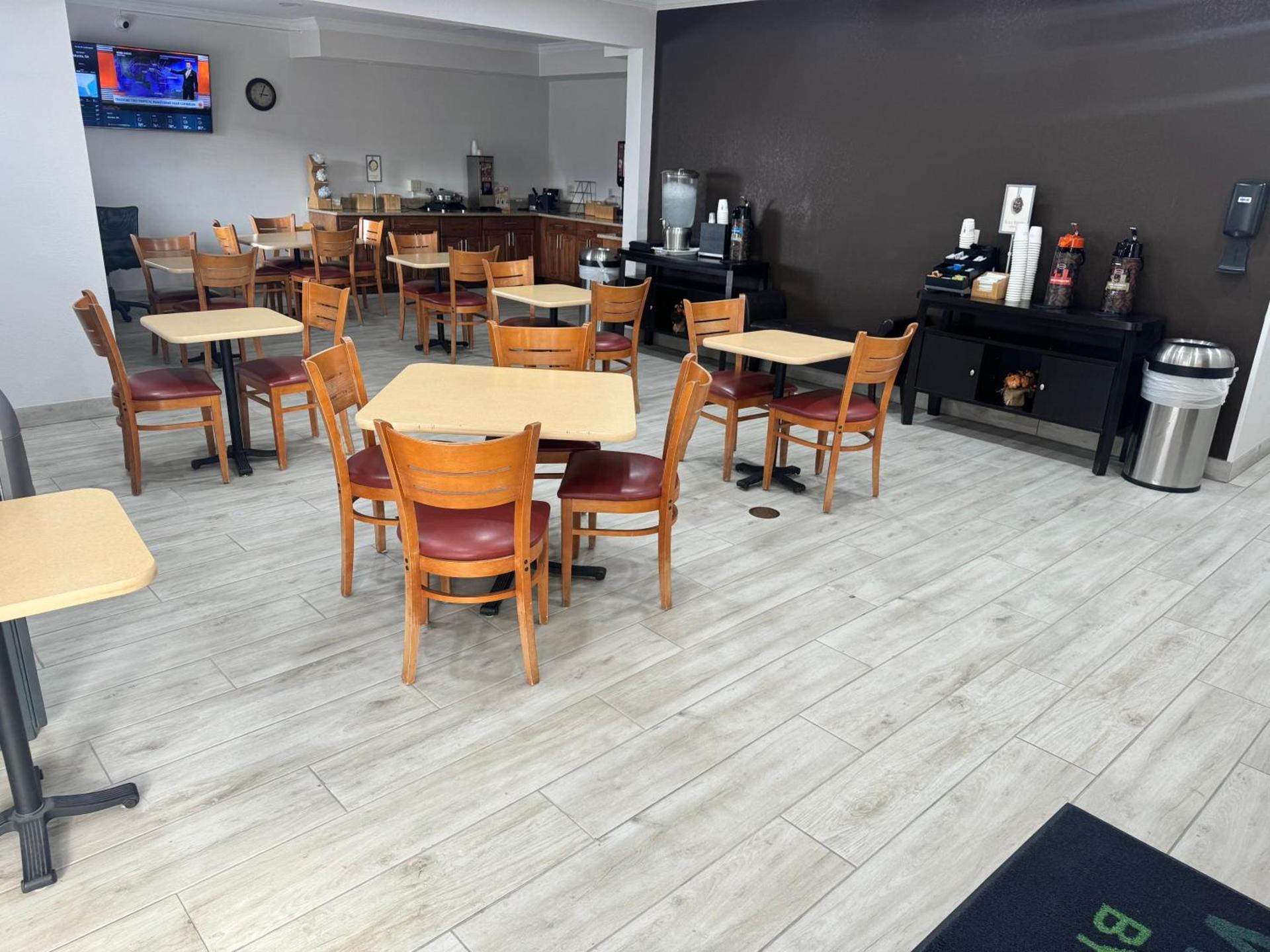 Wingate by Wyndham Sioux City photo 17