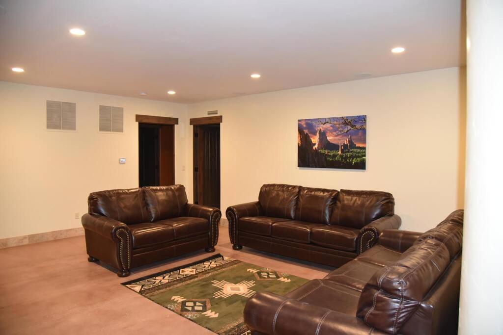 New Lodge In The Heart Of Moab, Utah photo 22