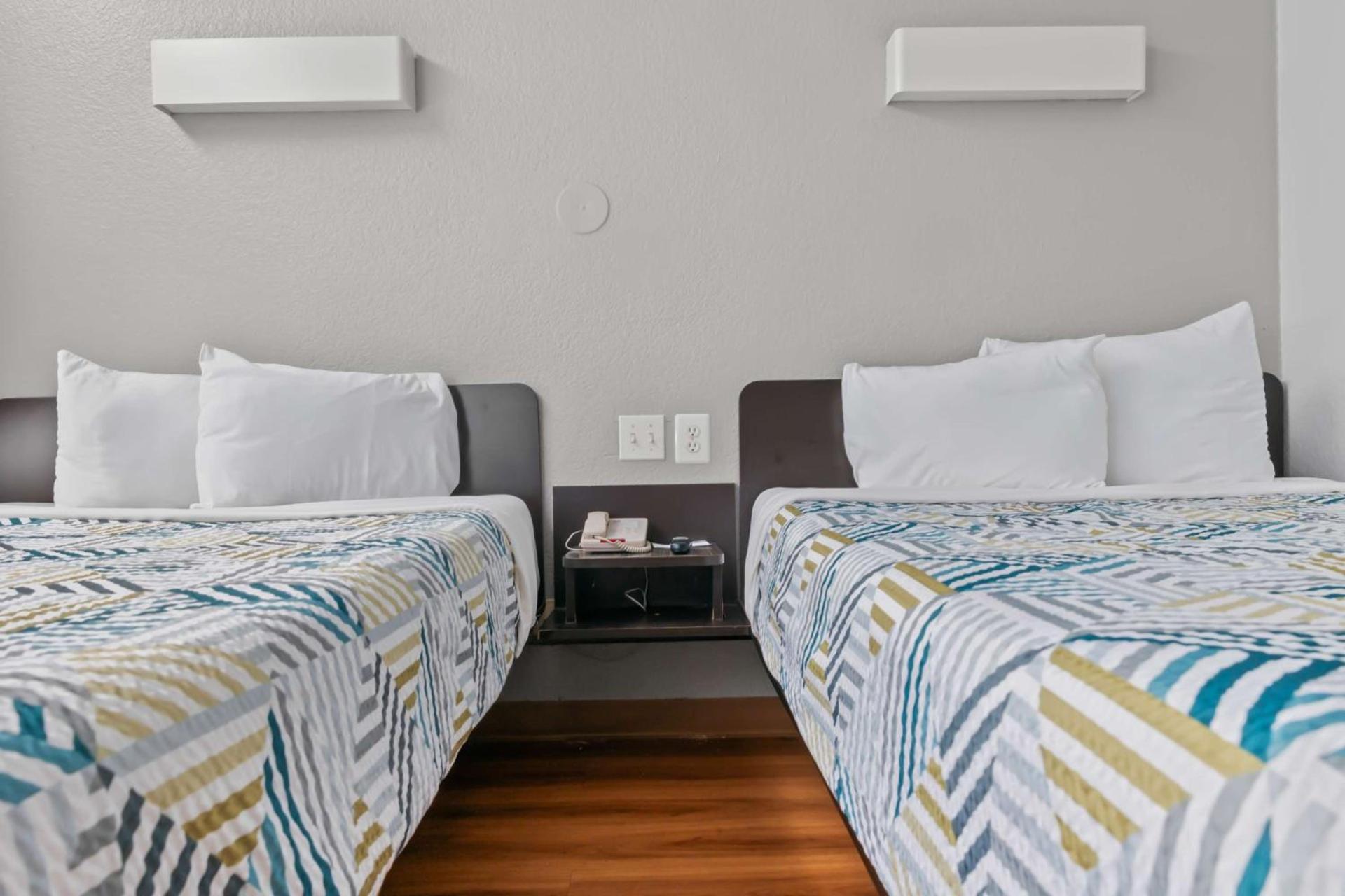 Motel 6-Ventura, CA - Beach photo 8