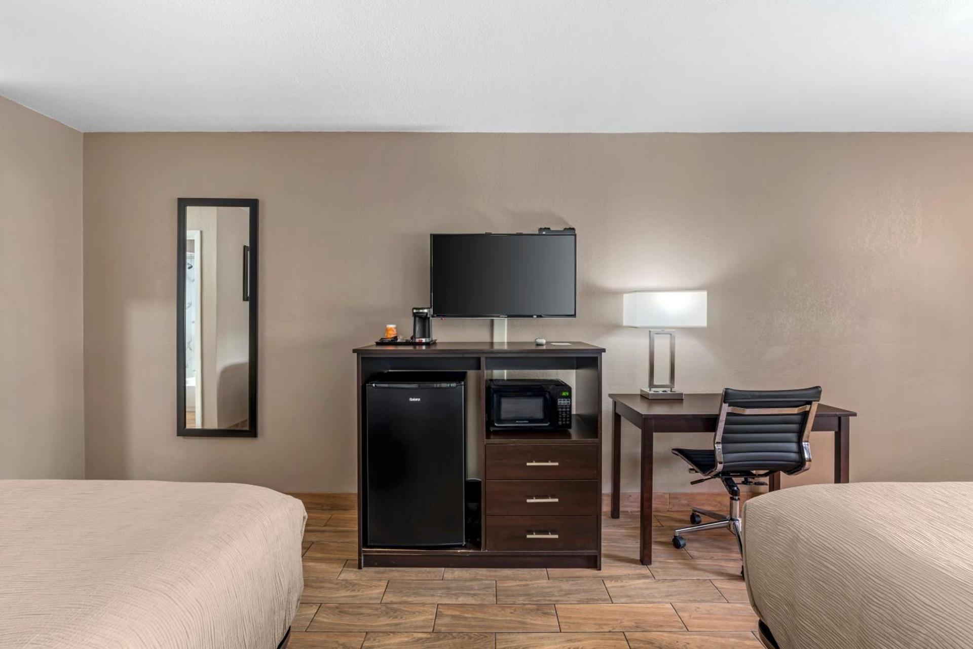 Quality Inn & Suites New Boston - Texarkana West photo 33