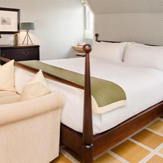 Canoe Place Inn & Cottages photo 25