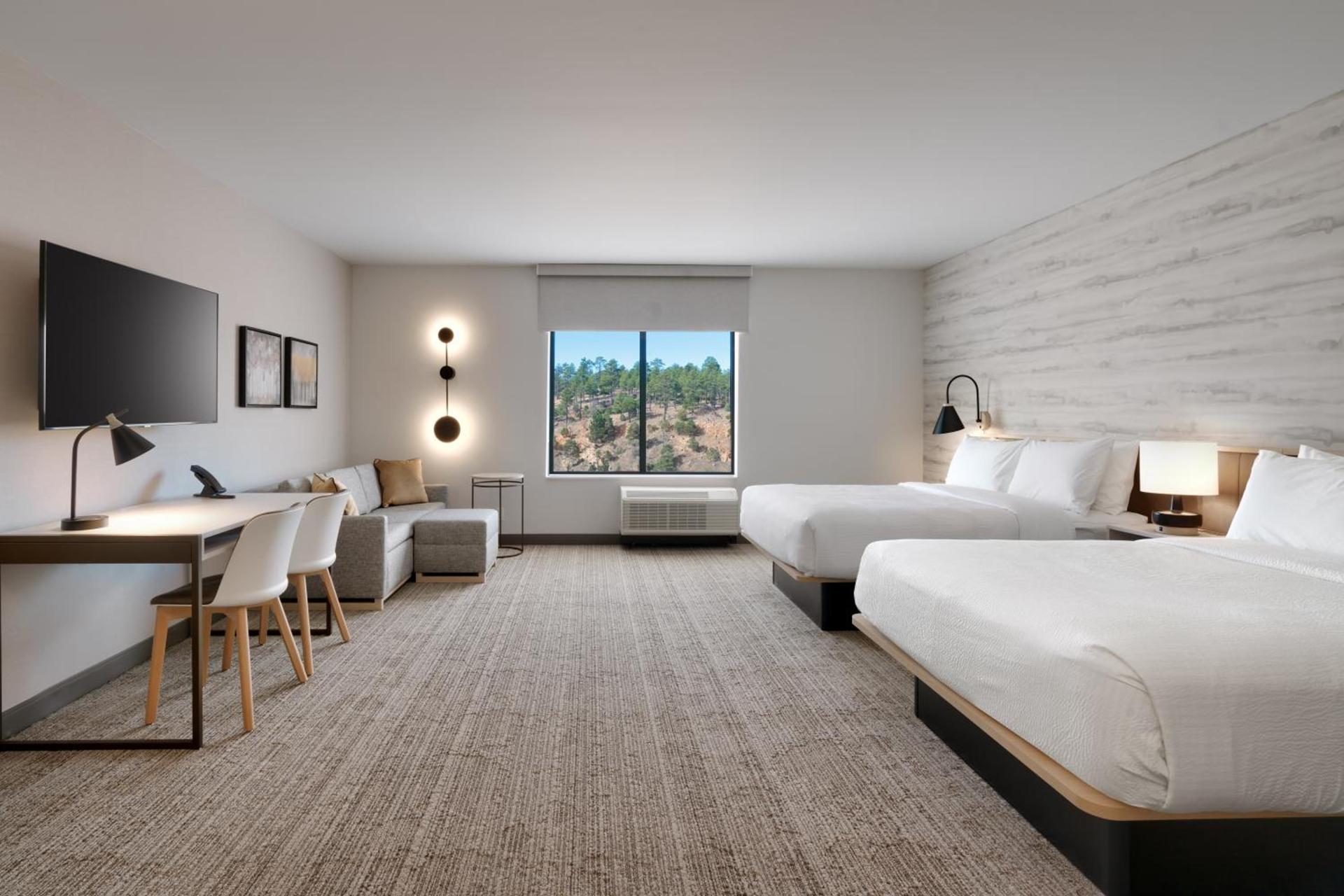 TownePlace Suites by Marriott Show Low photo 56