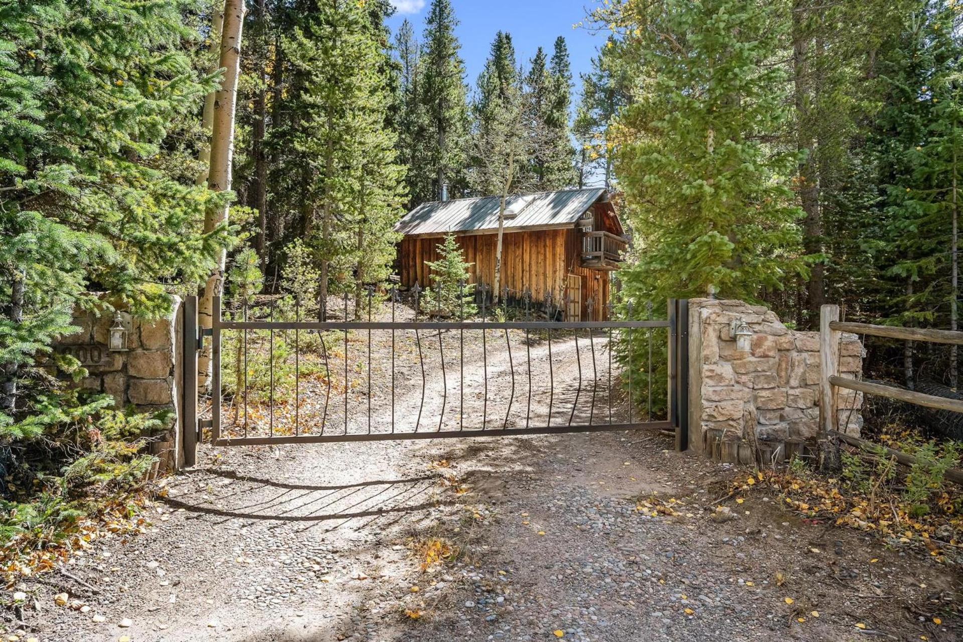 Nestled Inn photo 63