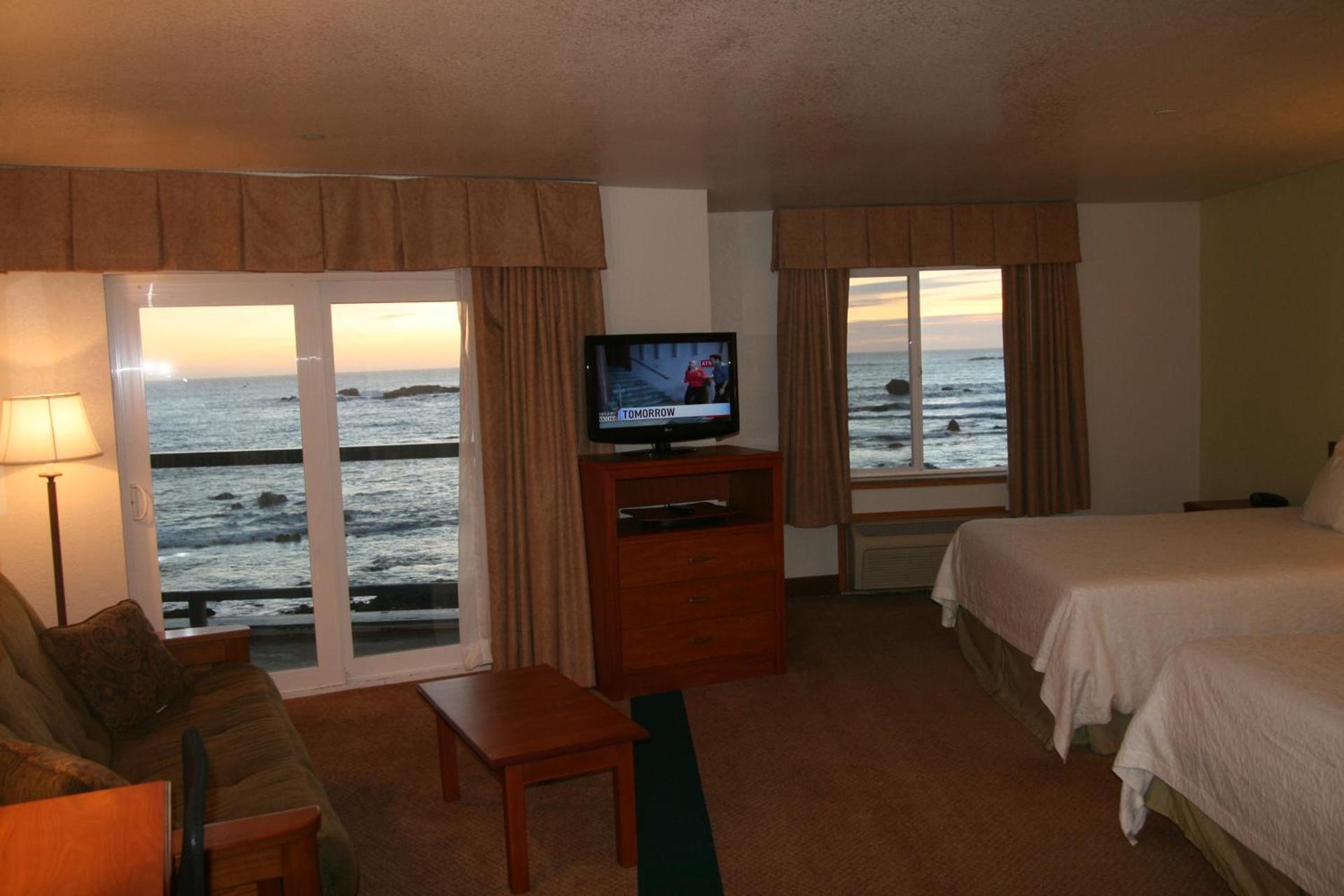 Oceanfront Lodge photo 63