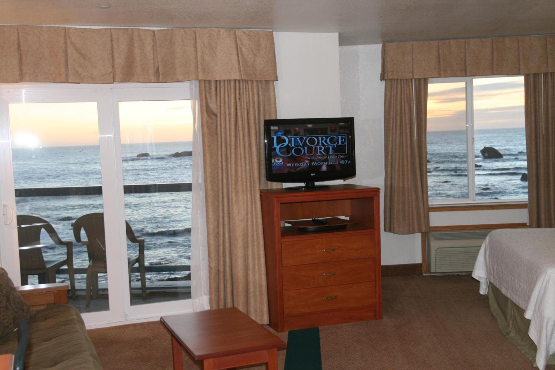 Oceanfront Lodge photo 64