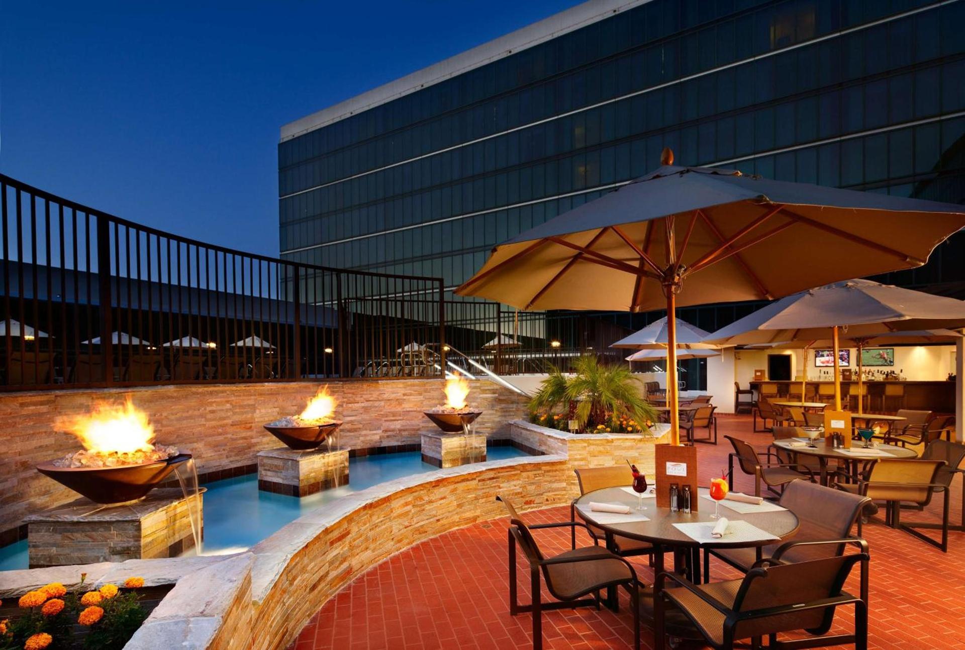Hilton Anaheim photo 9