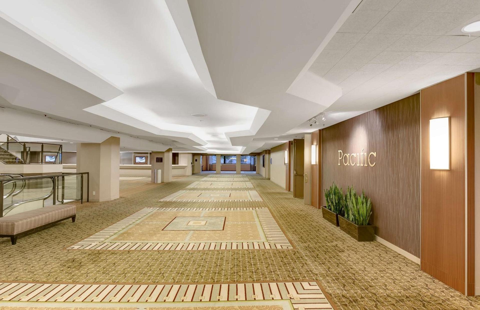 Hilton Anaheim photo 17