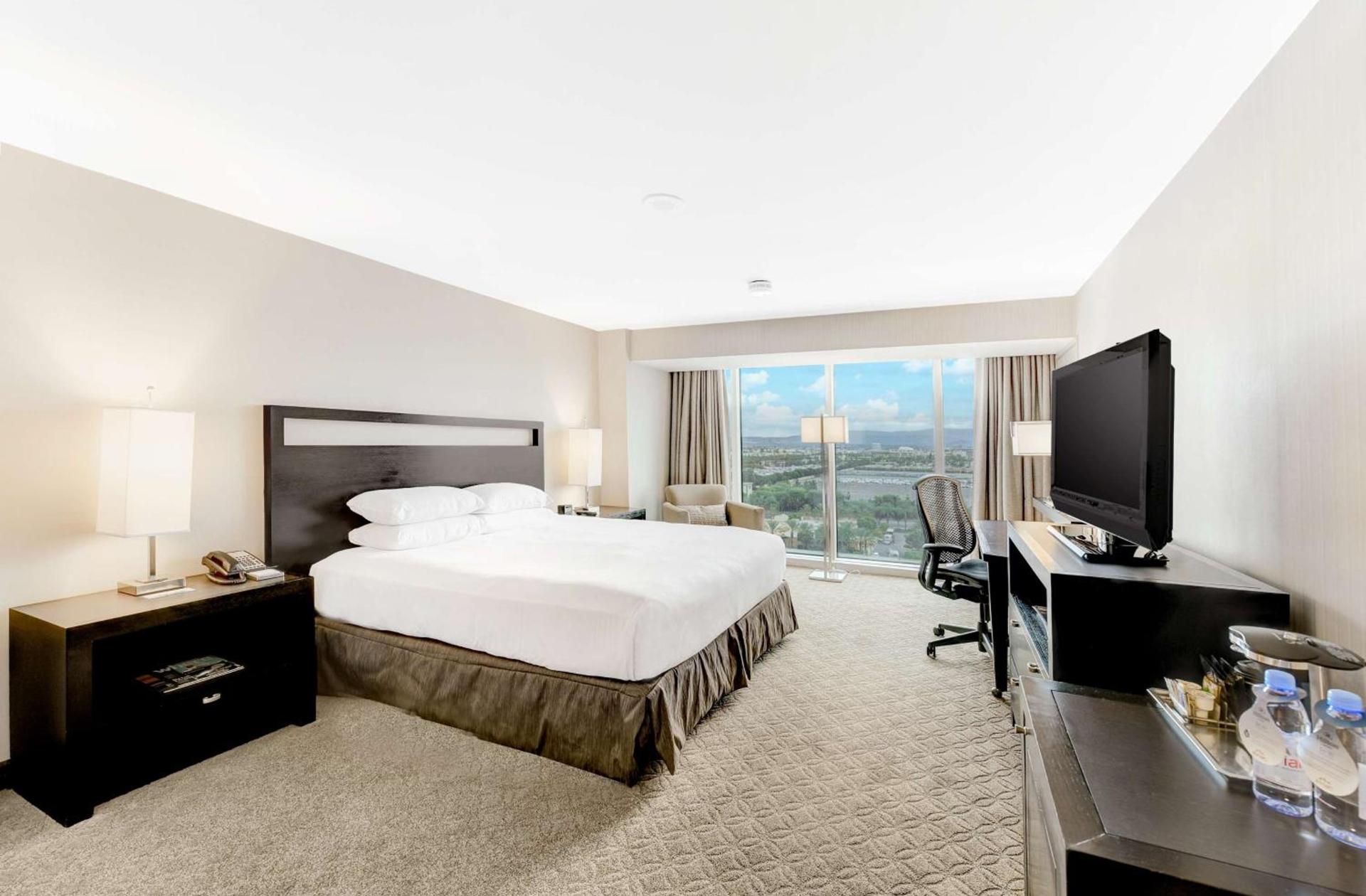 Hilton Anaheim photo 60