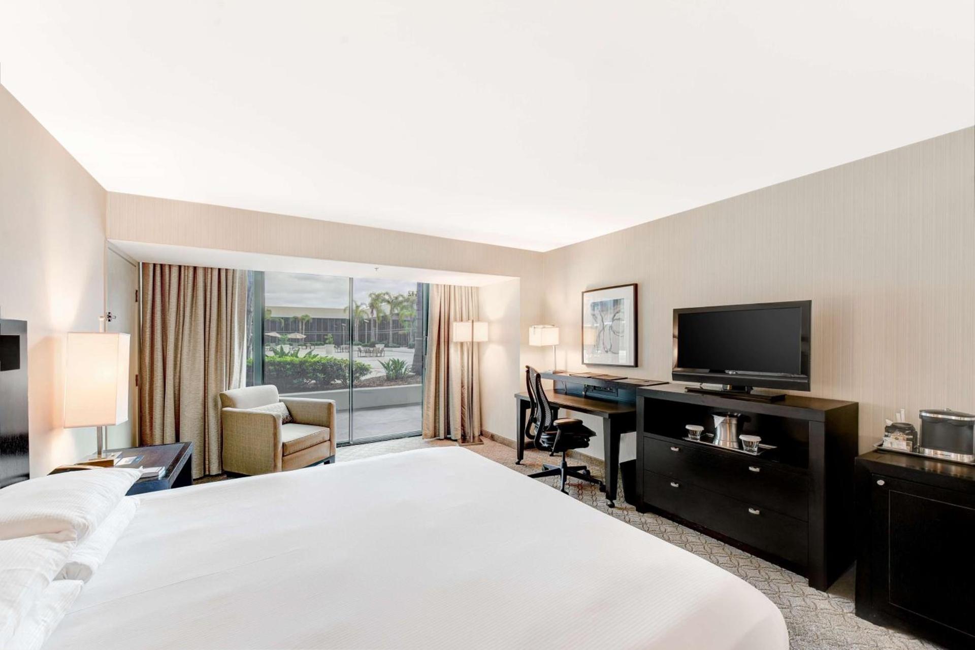 Hilton Anaheim photo 62