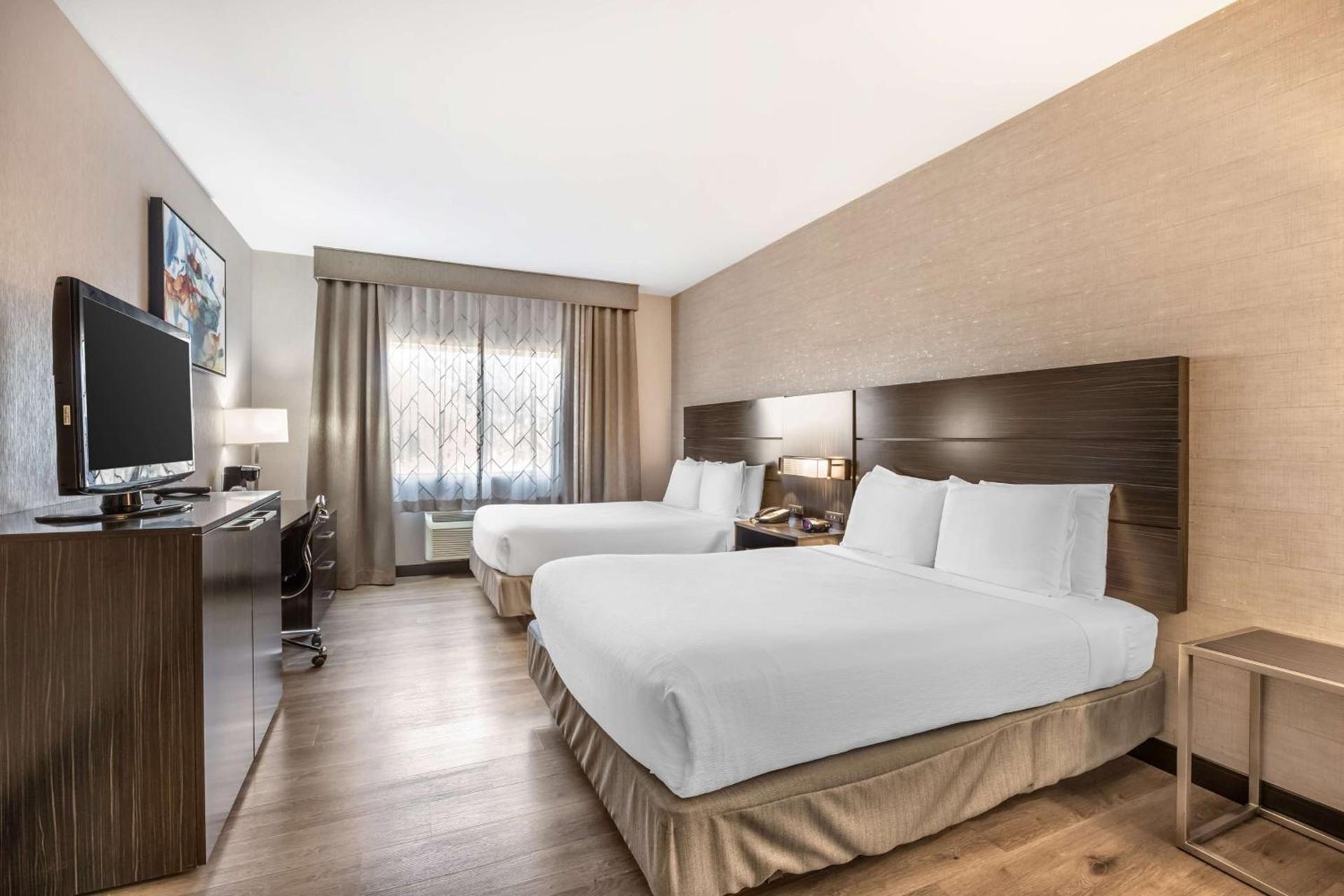 Best Western Plus North Las Vegas Inn & Suites photo 27