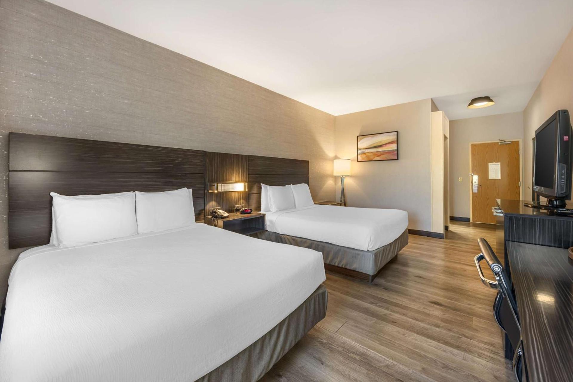 Best Western Plus North Las Vegas Inn & Suites photo 29