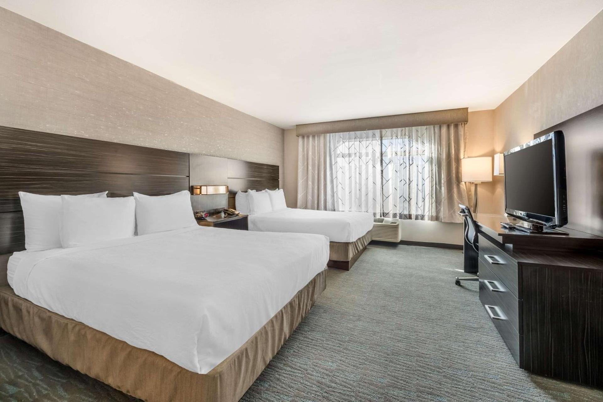 Best Western Plus North Las Vegas Inn & Suites photo 33