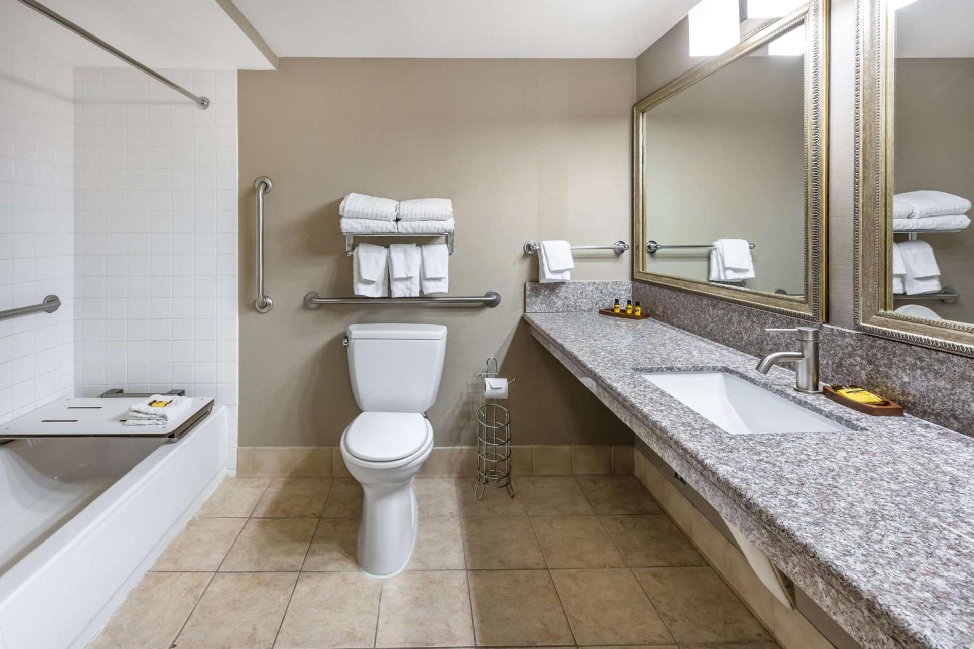 Best Western Plus North Las Vegas Inn & Suites photo 42
