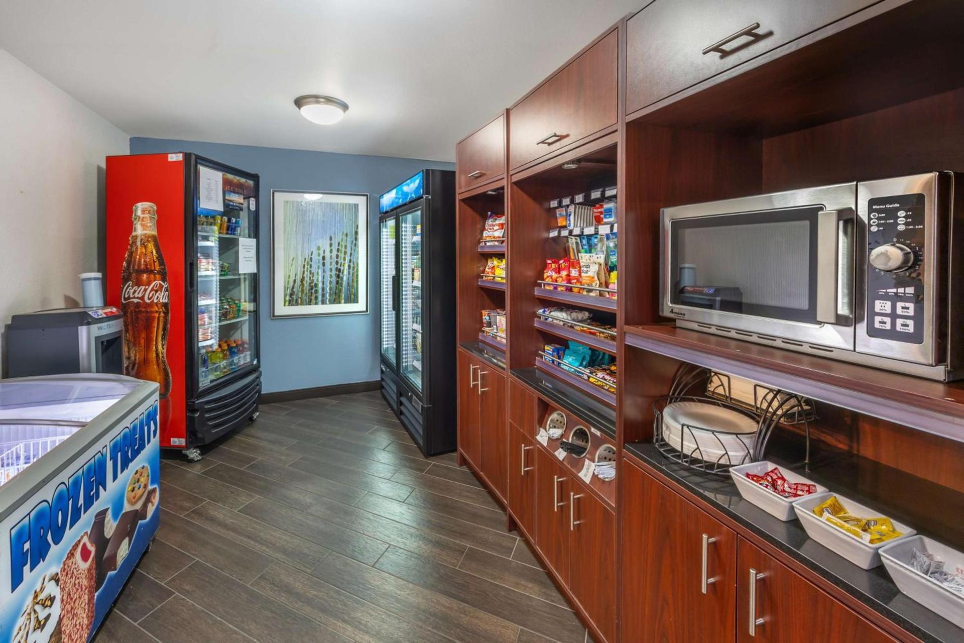 Best Western Plus North Las Vegas Inn & Suites photo 47