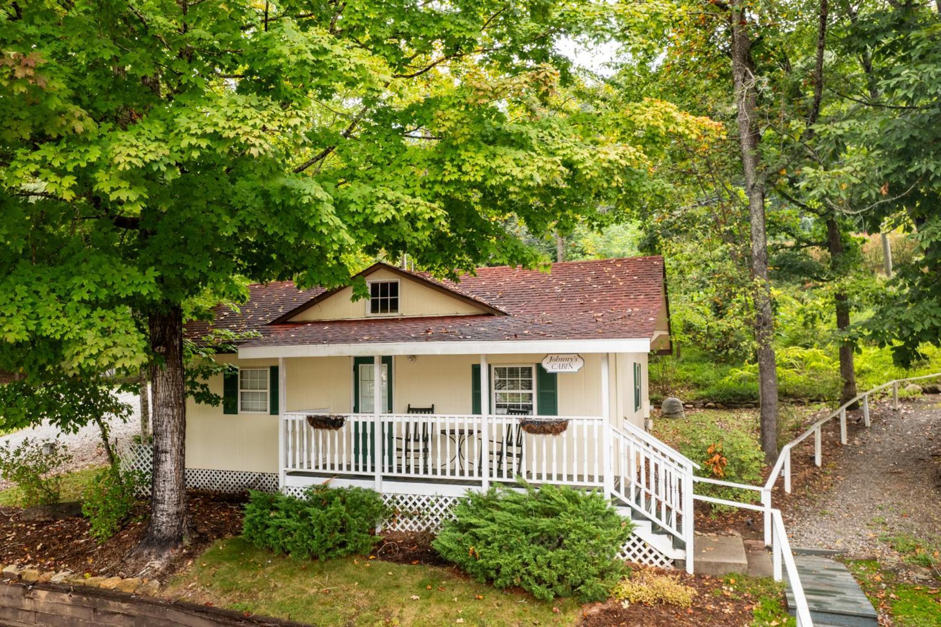 Lake Lure Inn and Spa photo 4